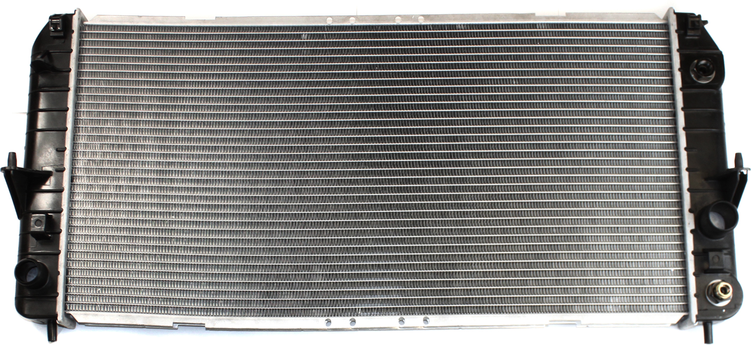 AM SEVILLE 01-04 RADIATOR SKU P2514 Partslink GM3010424 OEM 52486869