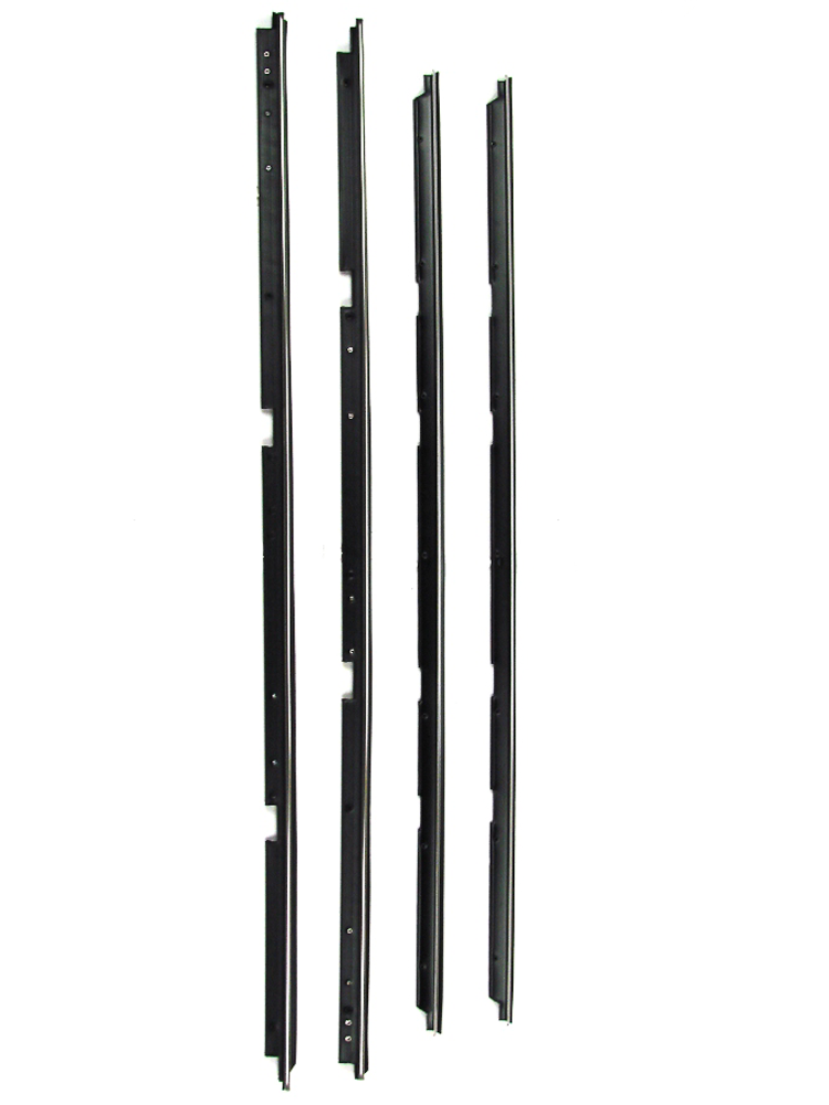 AM Beltline Molding Kit 4 Piece Set Left and Right Hand SKU PRPWFK141178