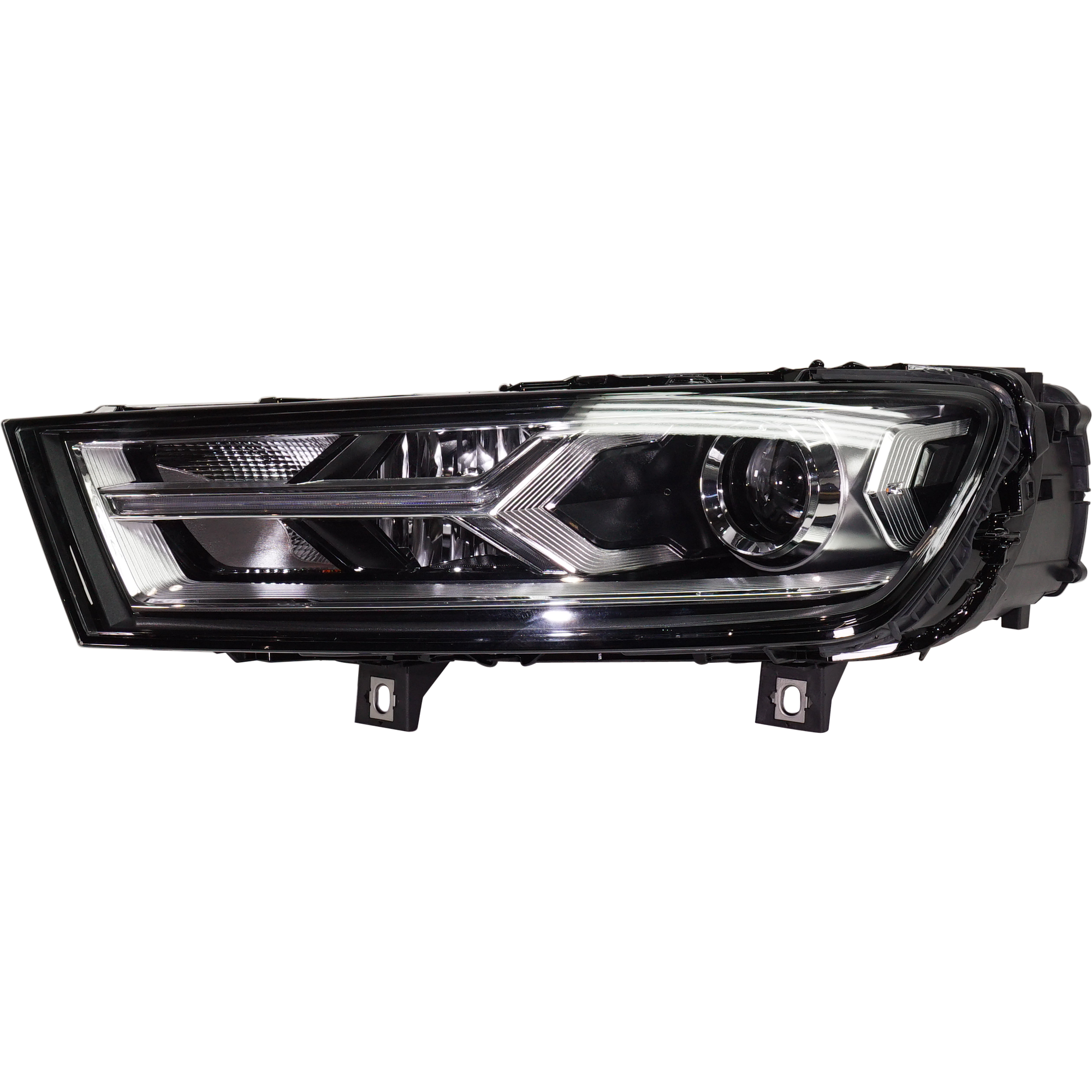 AM Q7-17-19 HEAD LAMP LH Lens and Housing HID Xenon SKU RA10010020 OEM 4M0941043E PFM