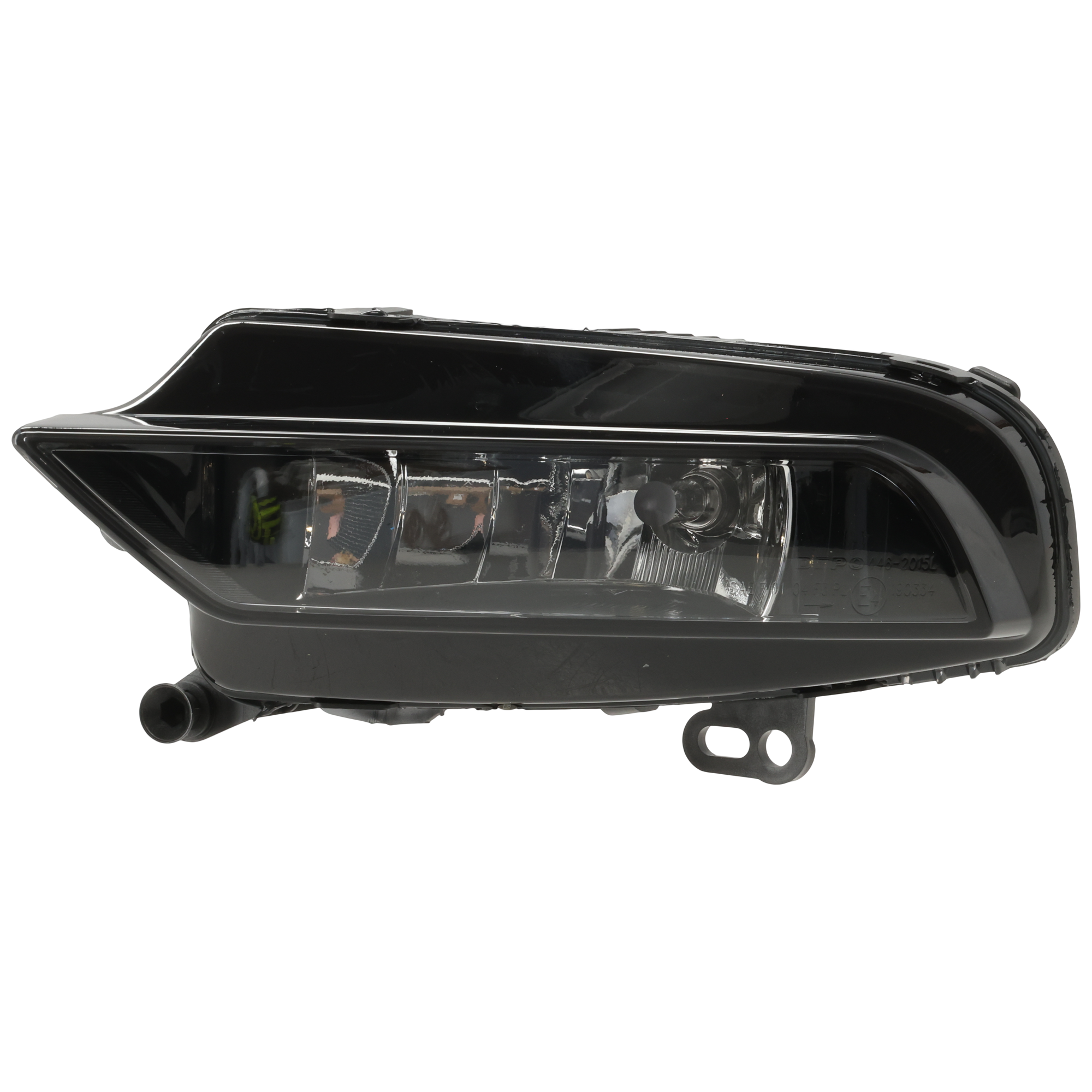 AM A3-15-16 FRONT FOG LAMP LH Assembly Convertible w o S Line Pkg Sedan SKU RA10750002 Partslink AU2592120 OEM 8V0941699E 8V0941699B