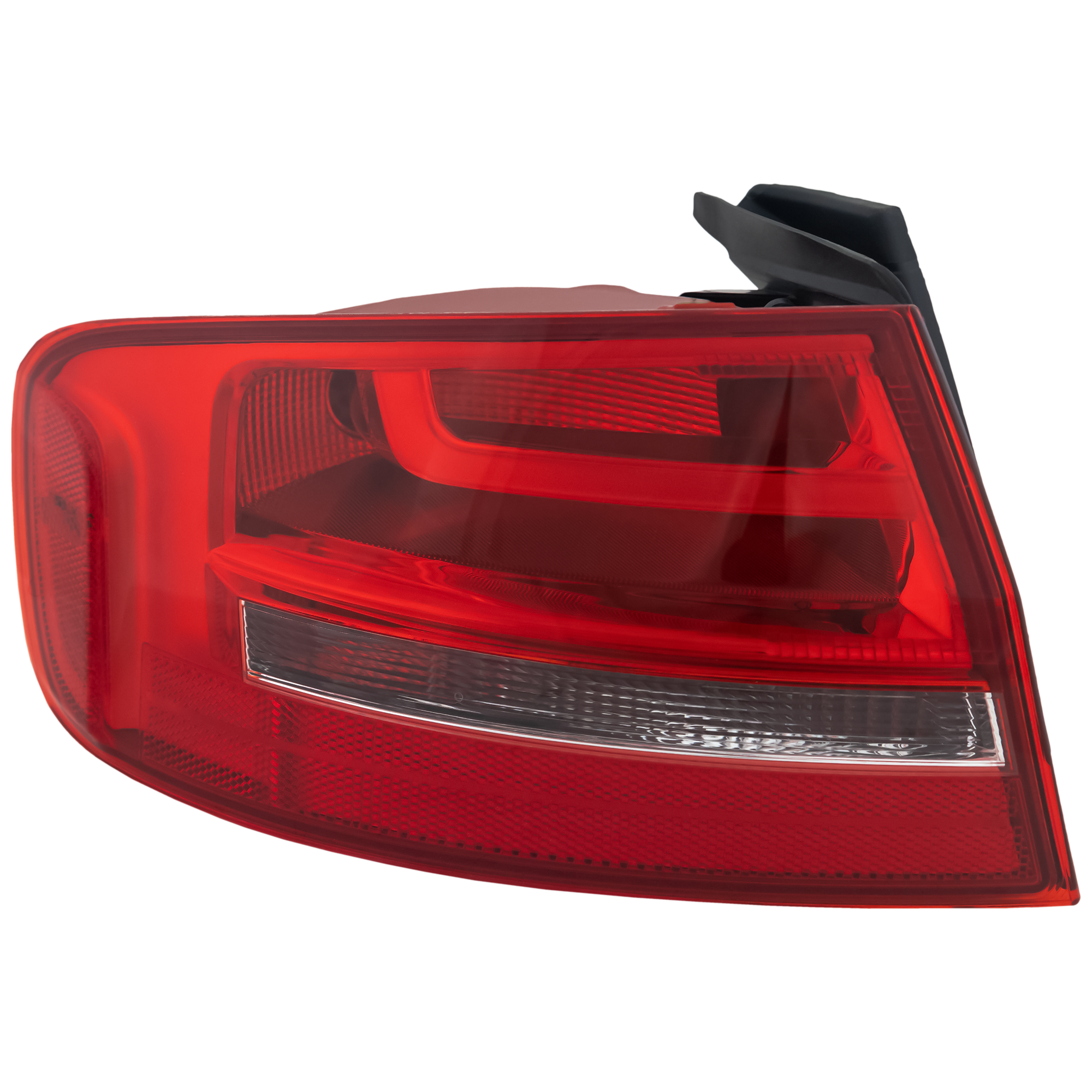 AM A4 S4-13-16 TAIL LAMP LH Outer Assembly Halogen SKU RA73010012 Partslink AU2804109 OEM 8K5945095AB