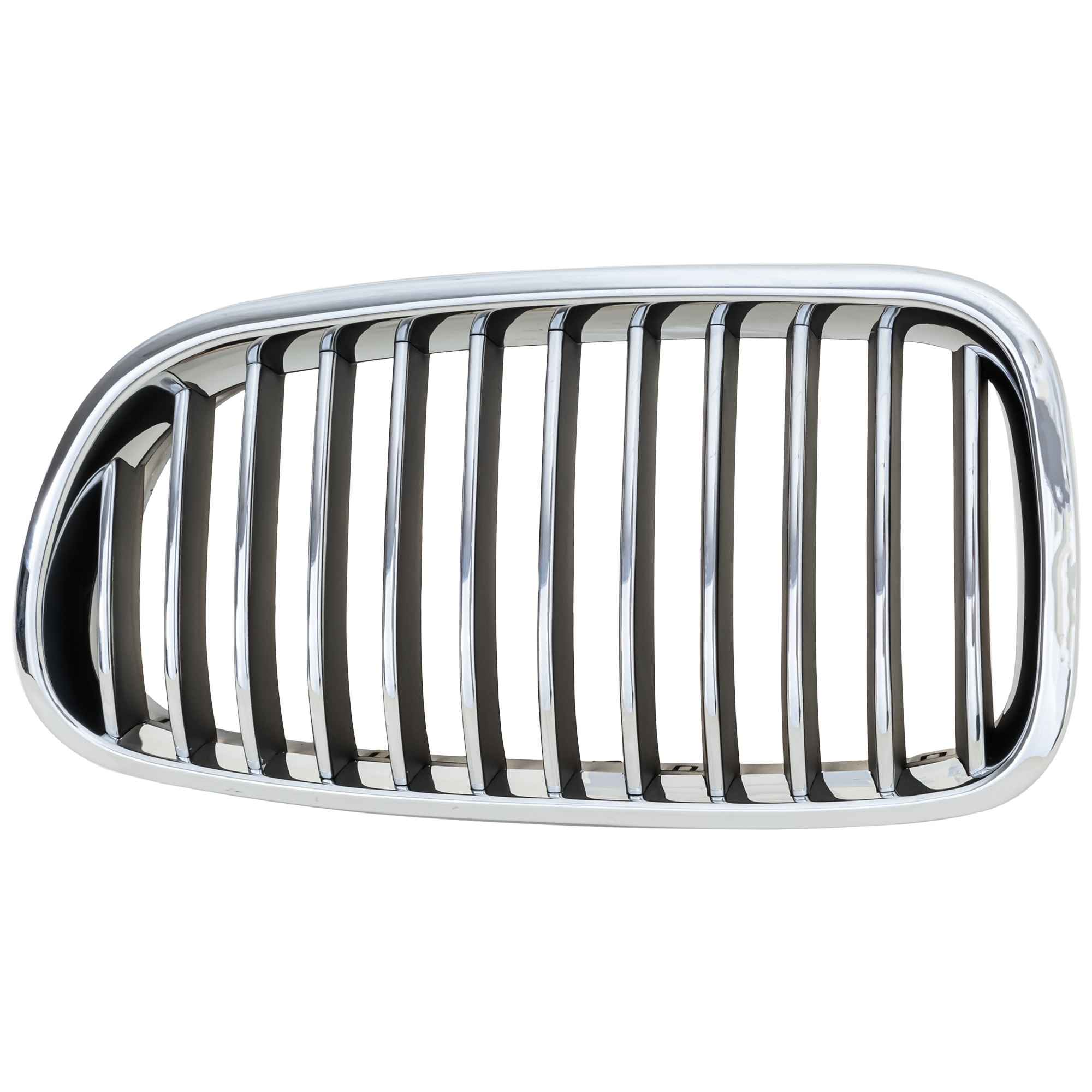 AM 5 SERIES 11-13 GRILLE LH Chrome Shell with Black Insert w o Night Vision Sedan SKU RB07010030 Partslink BM1200196 OEM 51137203649