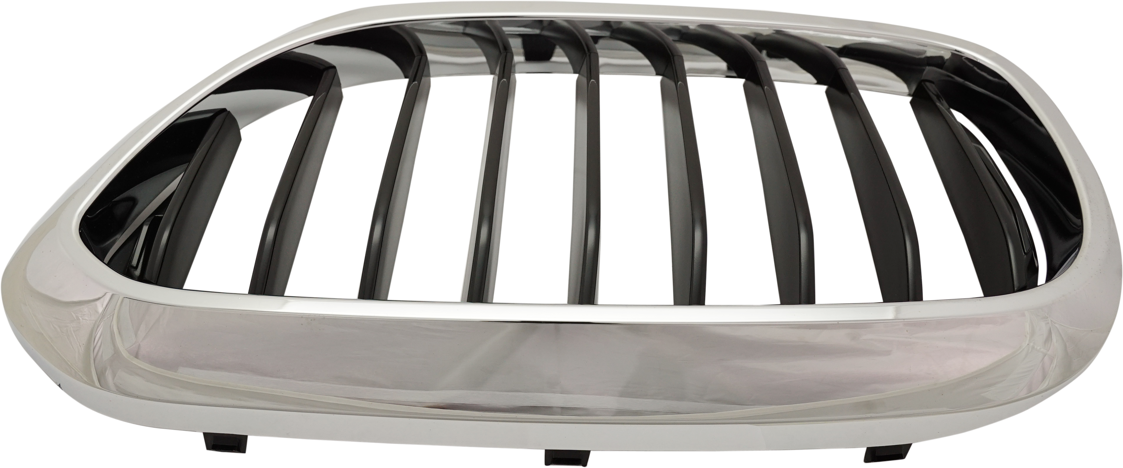 AM 5 SERIES 17-20 GRILLE LH Chrome w M Package Non Hybrid Hybrid Model w o Luxury Pkg w o Night Vision Sedan SKU RB07030006 Partslink BM1200300 OEM 51137390863