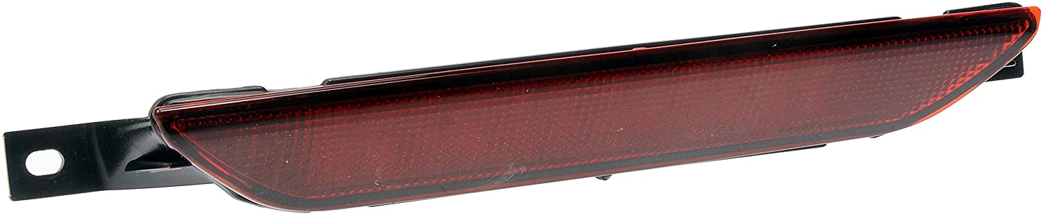 AM Third Brake Light SKU RB923065 OEM 5303754AB 5303754AC 5303754AD