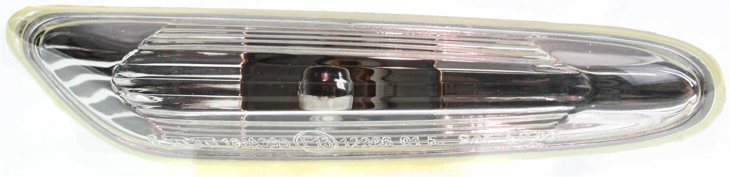 AM 3 SERIES 06-13-1 SERIES 08-13 FRONT SIDE MARKER LAMP LH Assembly Halogen SKU RBB104502 Partslink BM2570117 OEM 63137253326