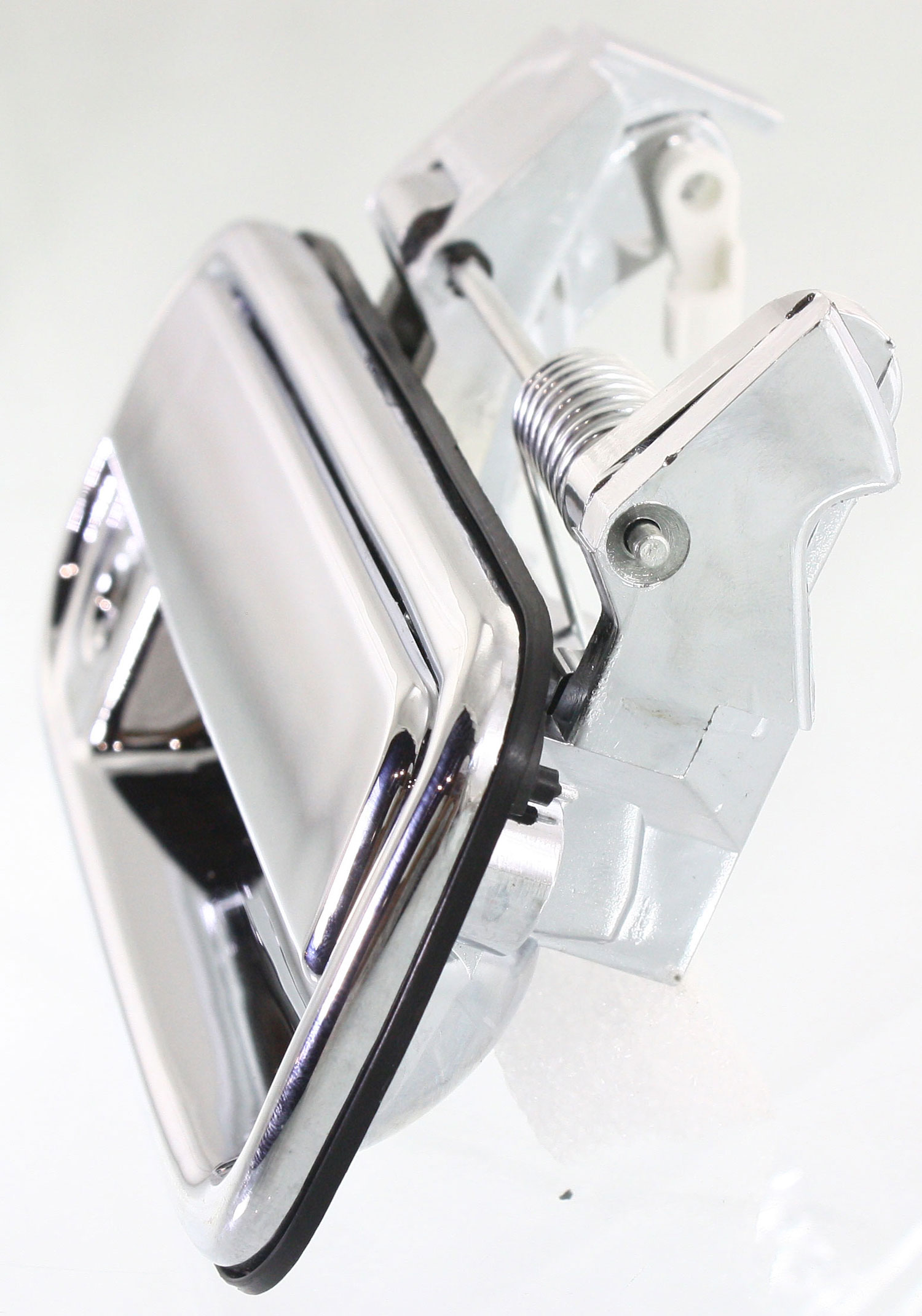 AM TOYOTA PICKUP 89-95 FRONT EXTERIOR DOOR HANDLE RH All Chrome w Keyhole SKU RBT462117C Partslink TO1311144 OEM 6921089111 PFM