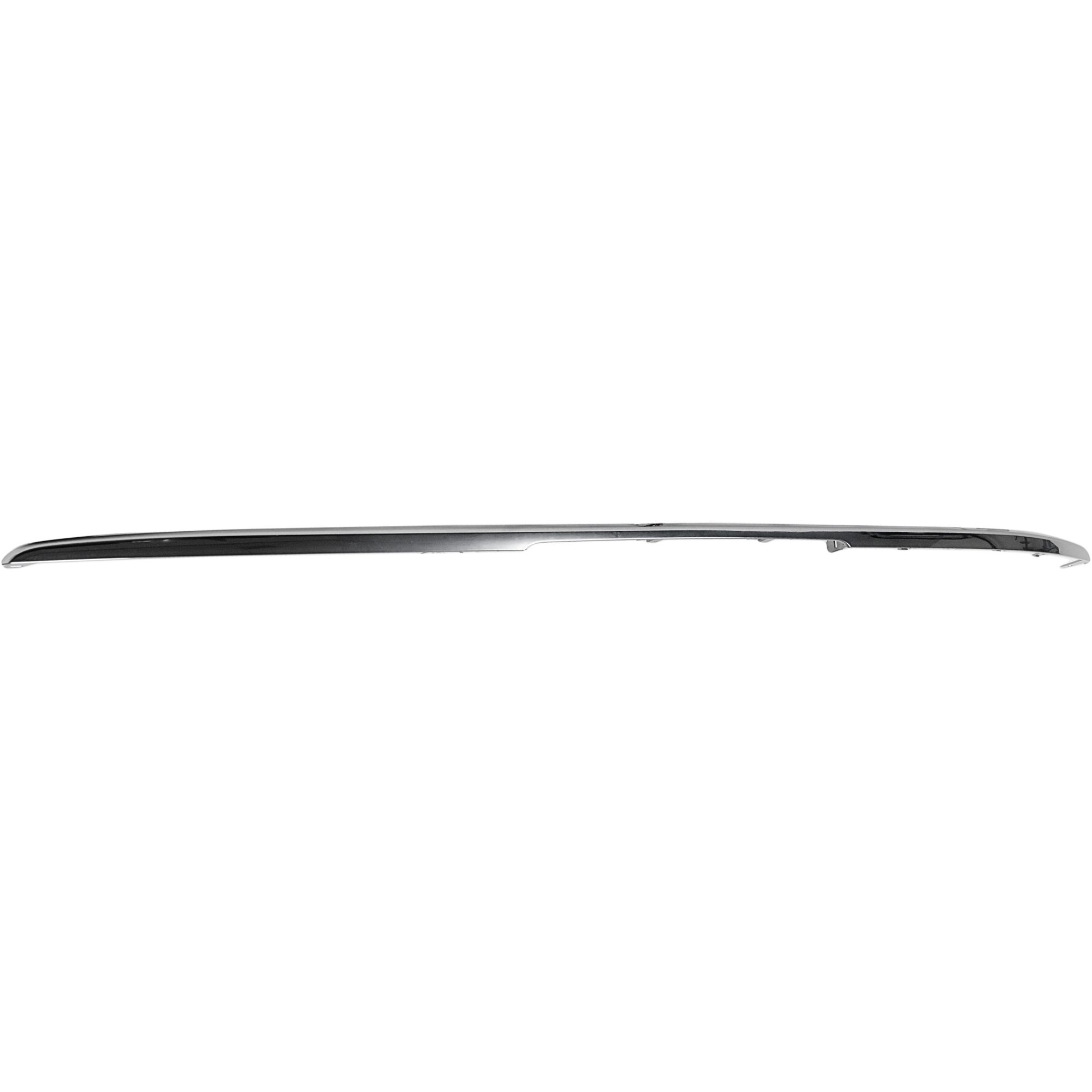 AM SUBURBAN TAHOE 21-24 REAR BUMPER MOLDING Silver SKU RC76350007 Partslink GM1144132 OEM 84371056