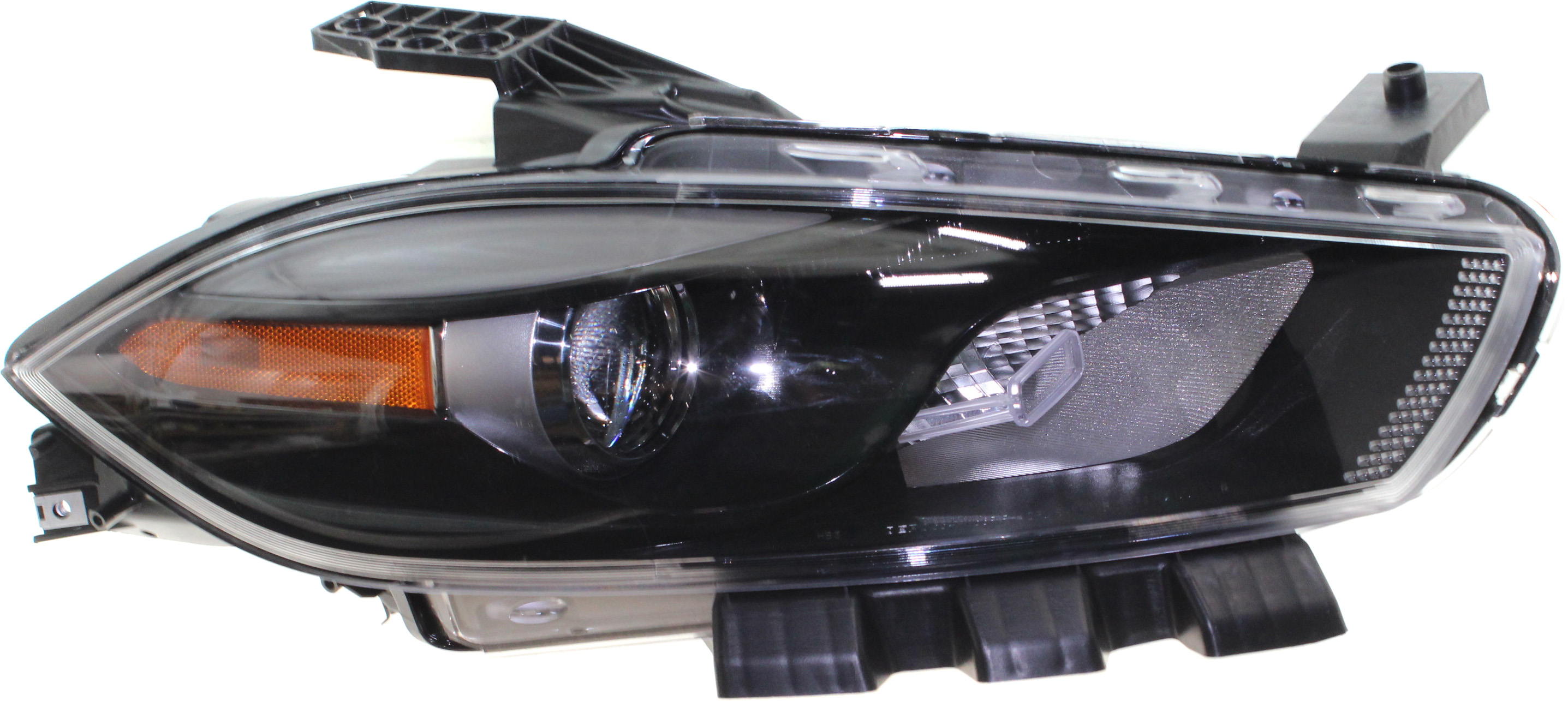 AM DART 16-16 HEAD LAMP RH Assembly Halogen Black Interior GT SE SXT Models SKU RD10010007 OEM 68292804AA PFM