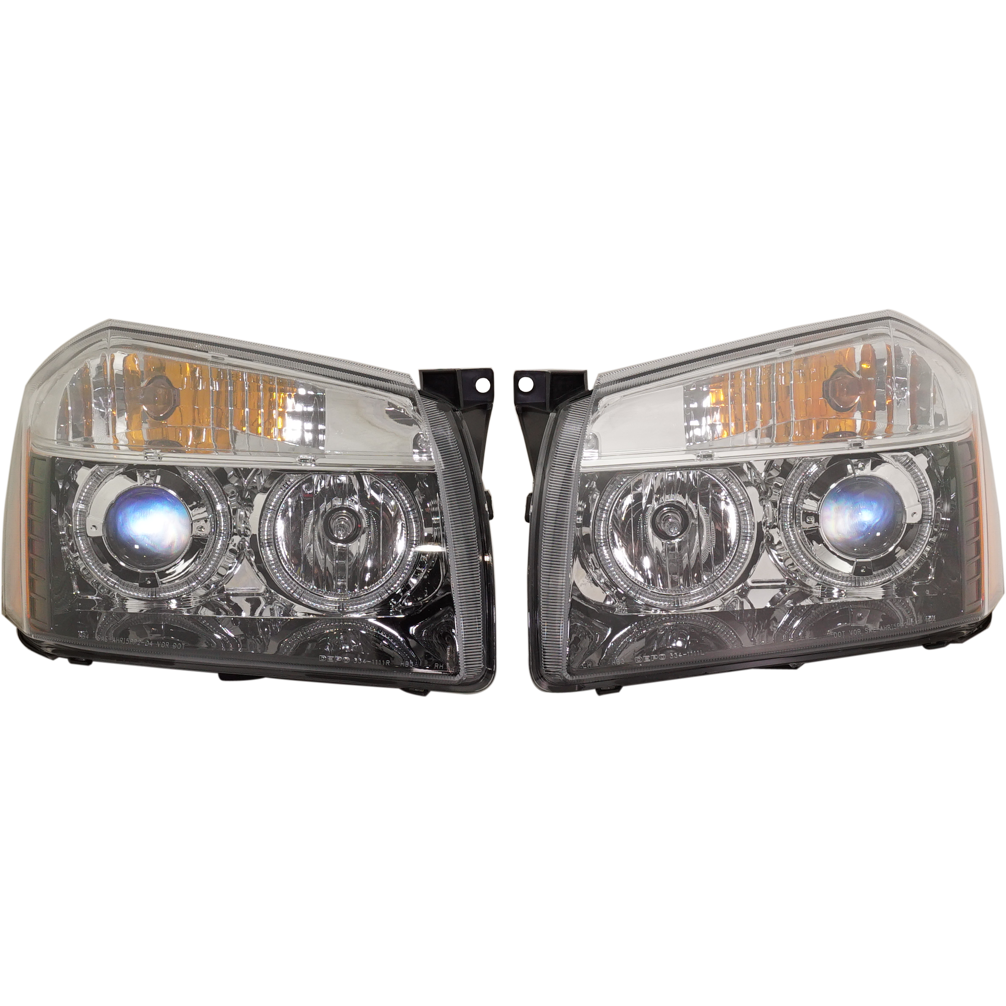 AM MAGNUM 05-07 PROJECTOR HEAD LAMP RH AND LH Assembly Halogen Black 2 Piece SKU RD10010040 Partslink CH2505121 OEM 4805754AF 4805755AF