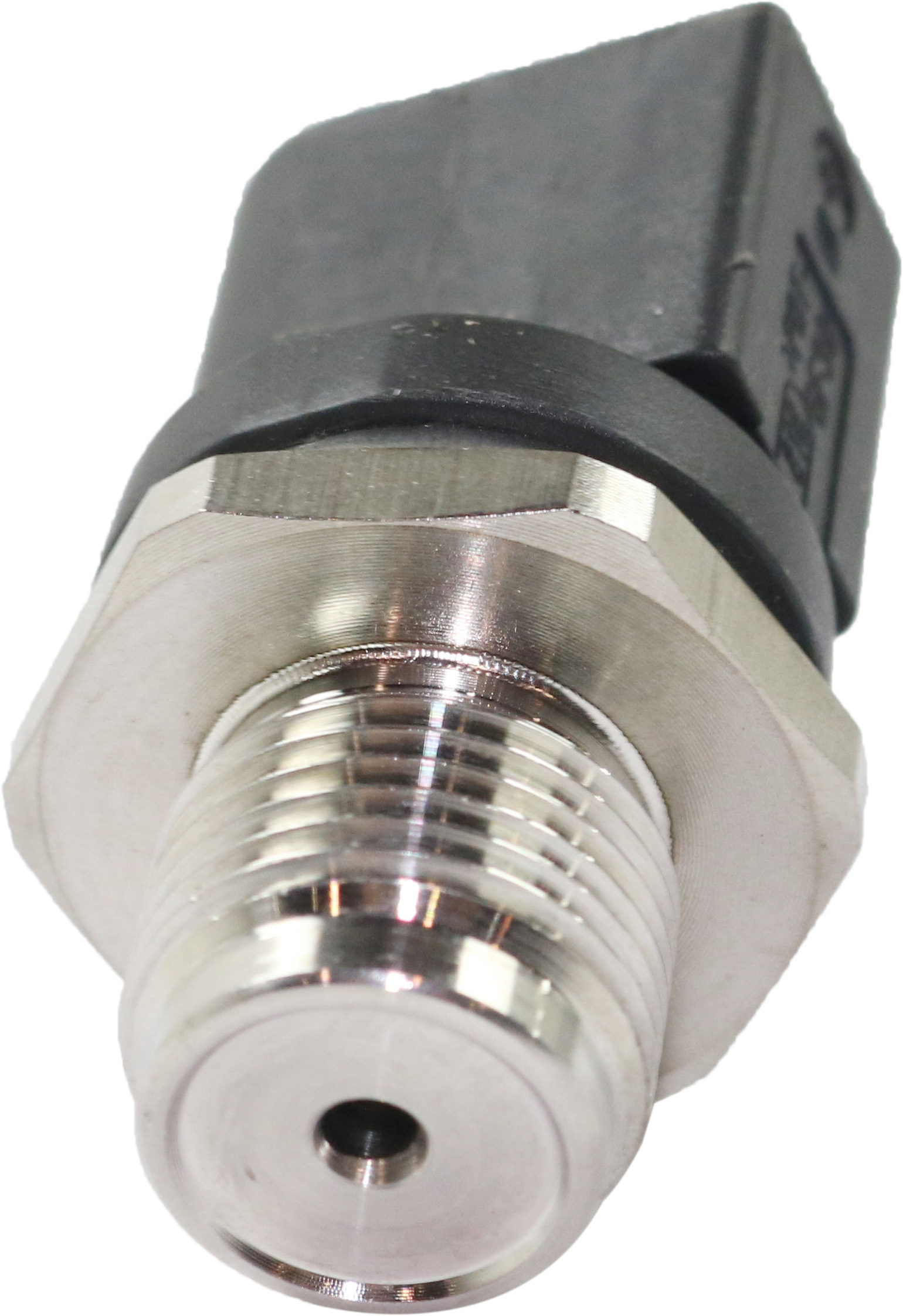 AM SPRINTER VAN 04-09 FUEL PRESSURE SENSOR SKU RD54360003 OEM 68014067AA