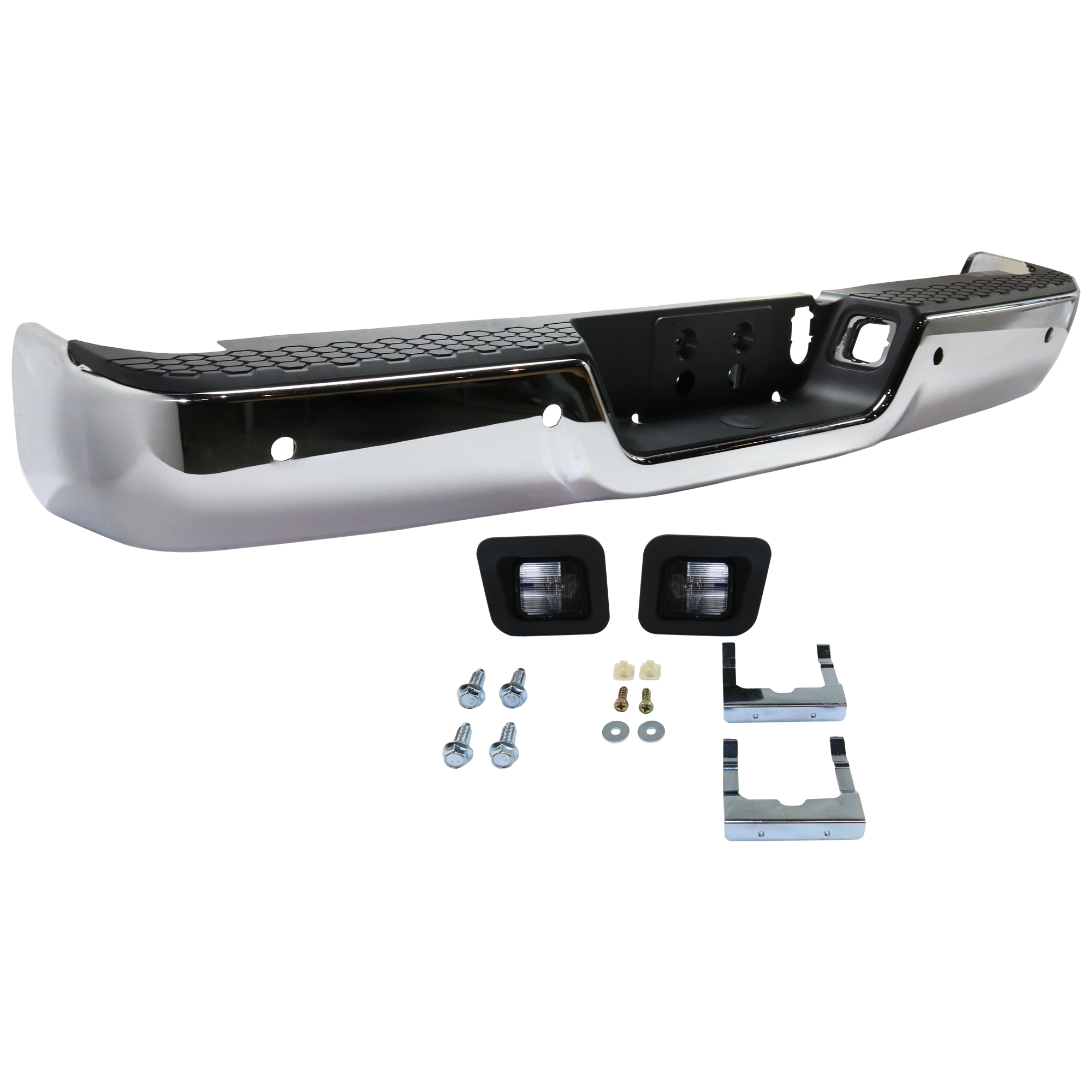 AM RAM 2500-3500-13-18 STEP BUMPER FACE BAR AND PAD w Pad Provision w o Mounting Bracket Chrome w Parking Aid Sensor Holes SKU RD82620002 Partslink CH1103129 OEM 68207297AA PFM