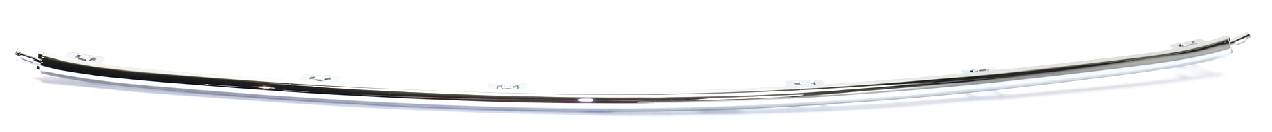 AM CHRYSLER 300-15-23 FRONT BUMPER MOLDING Center Applique Inner Chrome 23-23 S Touring Touring L Models SKU REPC015927 Partslink CH1044122 OEM 5SW13SZ0AC