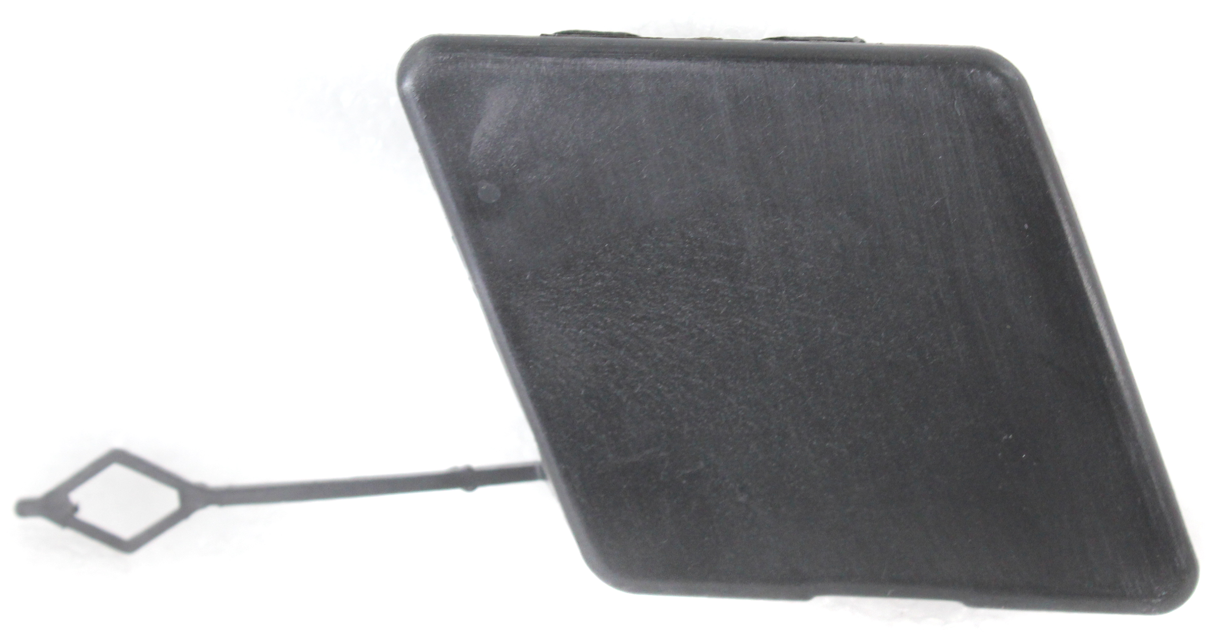 AM CTS 08-15 FRONT BUMPER TOW HOOK COVER Exc. V Model SKU REPC018401 Partslink GM1029101 OEM 25793665