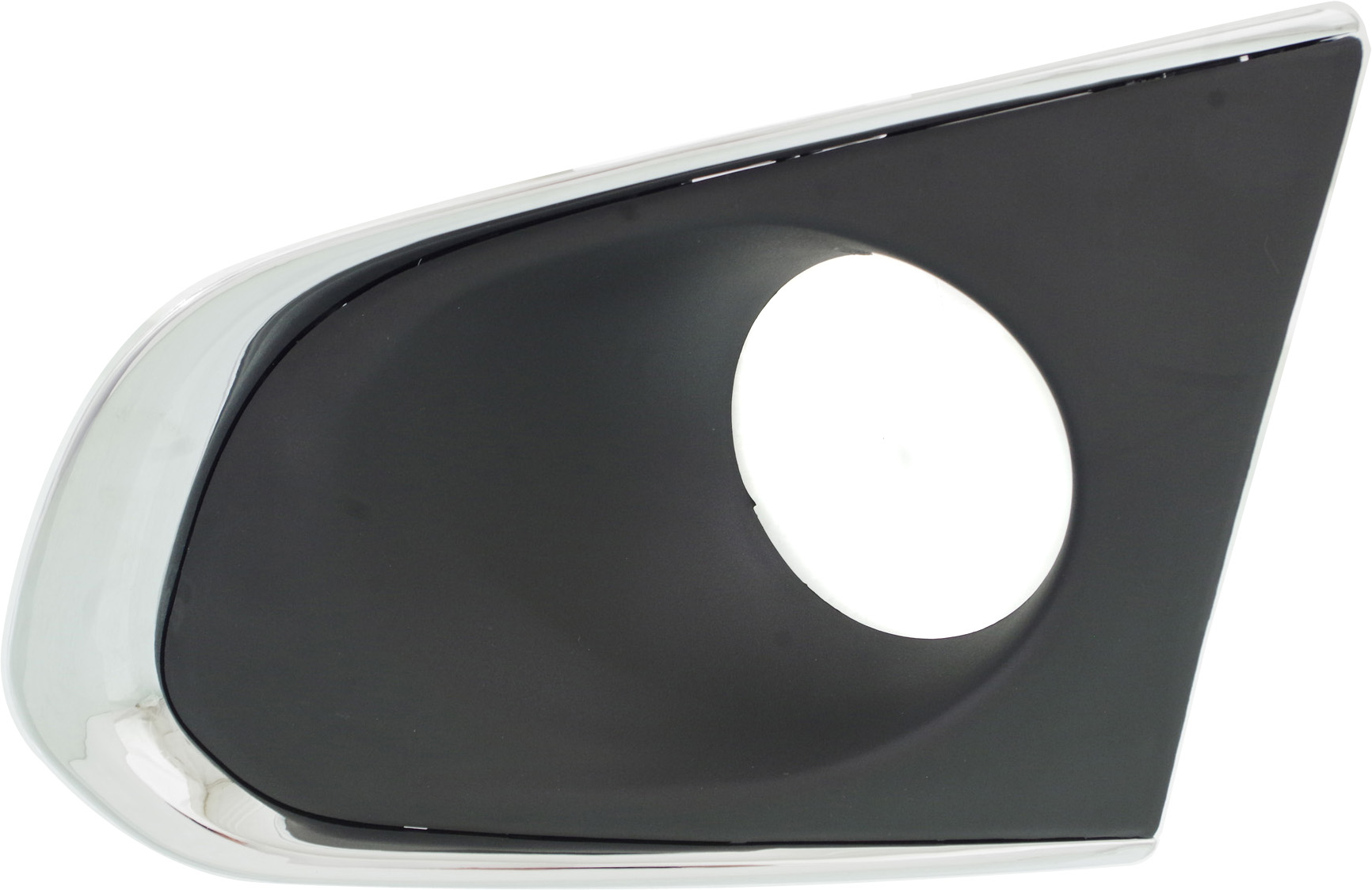 AM TRAX 13-16 FRONT FOG LAMP MOLDING LH Primed w Chrome Trim SKU REPC108038 Partslink GM1038181 OEM 95095471