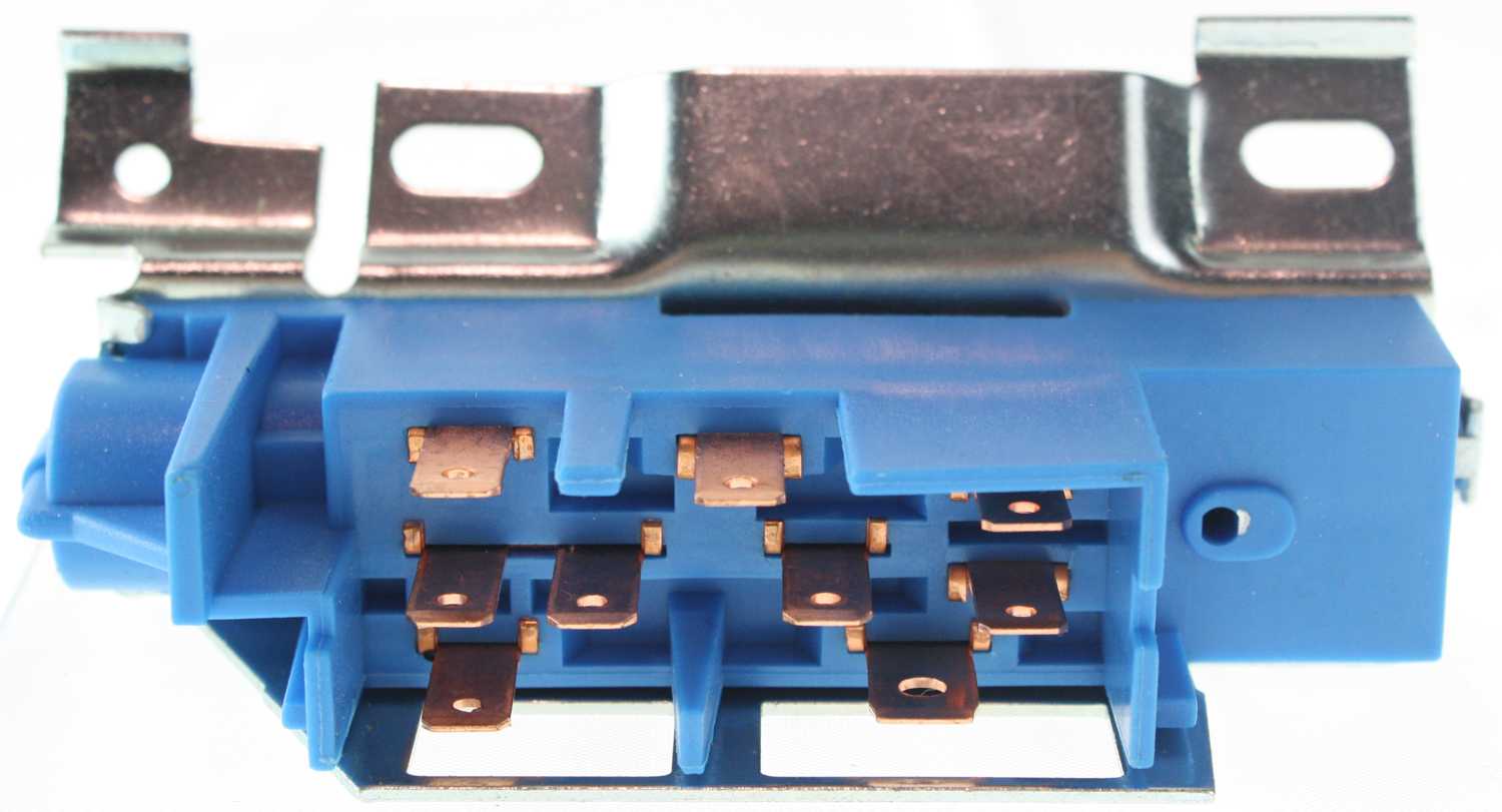 AM SUBURBAN 70-94 IGNITION SWITCH SKU REPC506202 OEM 31408-56028-630008-812681-1990