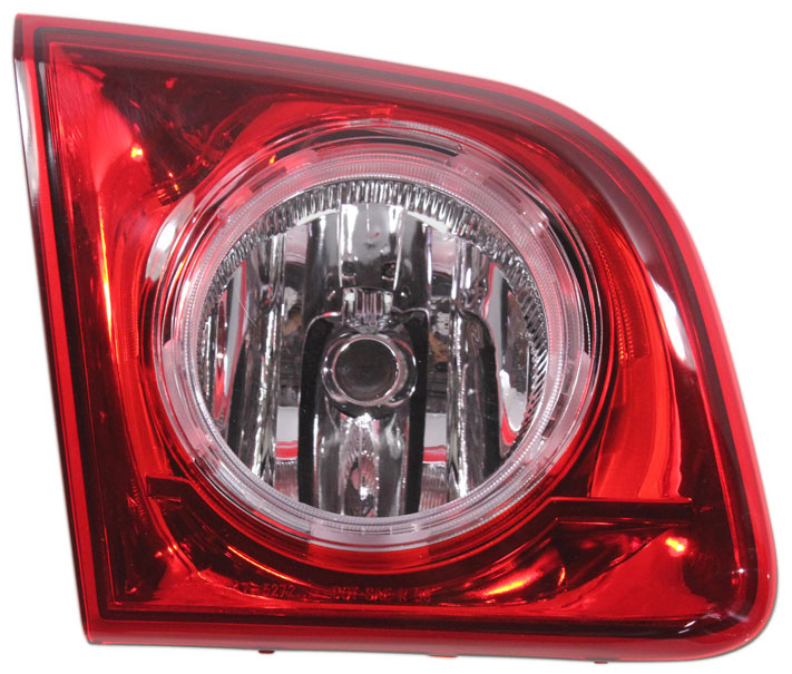 AM MALIBU 08-12 TAIL LAMP LH Inner Assembly SKU REPC731302 Partslink GM2882109 OEM 15271120