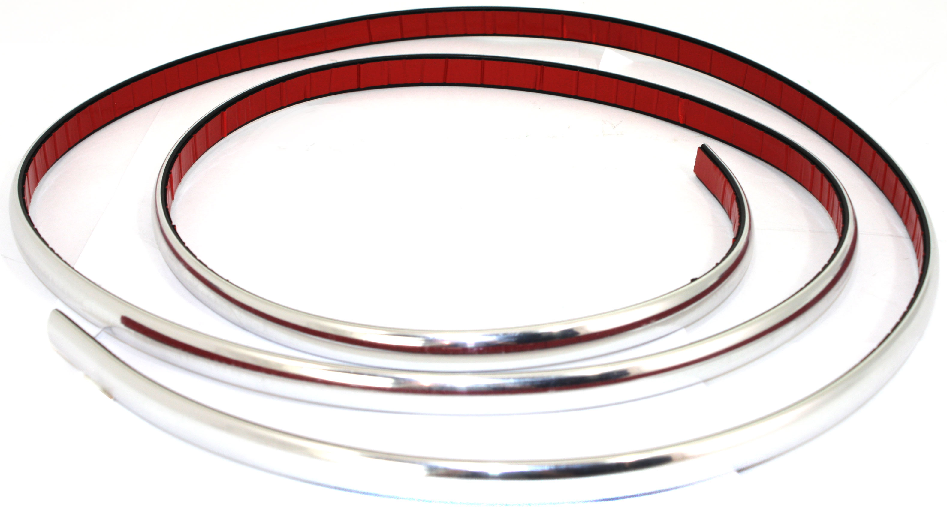 AM CROWN VICTORIA 00-11 FRONT BUMPER MOLDING Chrome SKU REPF015902 Partslink FO1057291 OEM YW7Z17C829BA