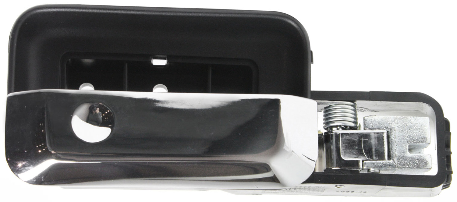 AM F 150-04-08 MARK LT 06-08 FRONT INTERIOR DOOR HANDLE RH Chrome Power Locks Standard SKU REPF462167 Partslink FO1353150 OEM 8L3Z16219A64AA