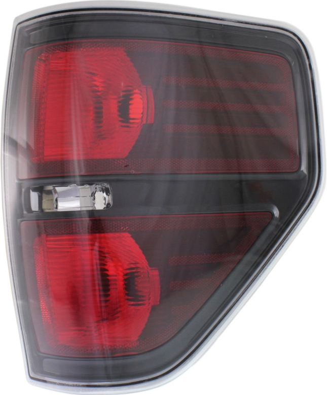 AM F 150-10-14 TAIL LAMP RH Lens and Housing Halogen Styleside Harley Davidson Edition SVT Raptor Models SKU REPF730155 Partslink FO2819148 OEM BL3Z13404AB