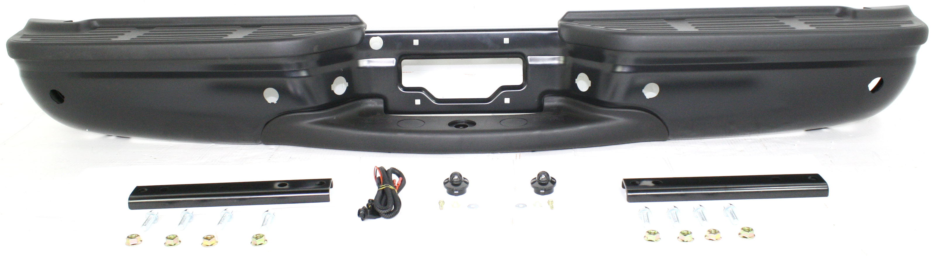 AM F SERIES SUPER DUTY 01-07 STEP BUMPER FACE BAR AND PAD w Pad Provision w Mounting Bracket Powdercoated Black Fleetside Regular Cab SuperCab w Rear Object Sensor Holes w Brackets SKU REPF823913 OEM 3C3Z17906BA PFM