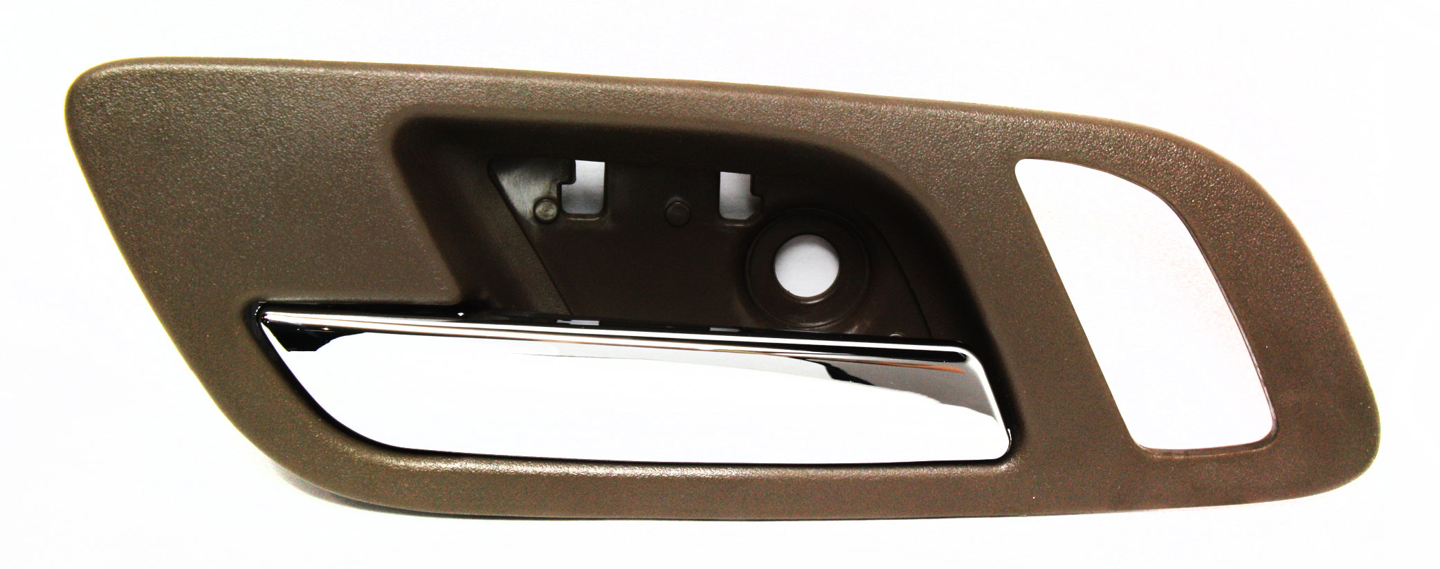 AM SILVERADO SIERRA 1500-07-13-2500 HD 3500 HD 07-14 INTERIOR FRONT DOOR HANDLE Left Chrme Lvr and Brwn Hsg. w Big Hole Excludes 2007 Classic SKU REPG462104 OEM 15935952