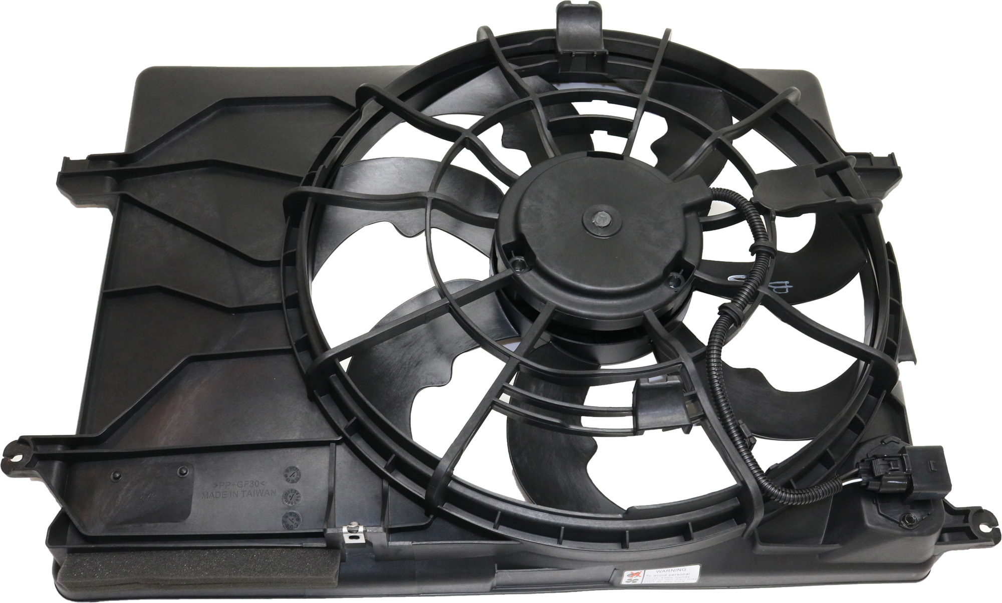 AM TUCSON 14-15 SPORTAGE 14-16 RADIATOR FAN ASSEMBLY Sportage 2.4L Tucson 2.0-2.4L Includes resistor SKU REPH160982 Partslink HY3115146 OEM 253802S550