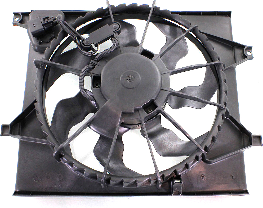 AM SOUL 10-11 RADIATOR FAN SHROUD ASSEMBLY 1.6L Includes resistor SKU REPK160912 Partslink KI3115128 OEM 253802K000