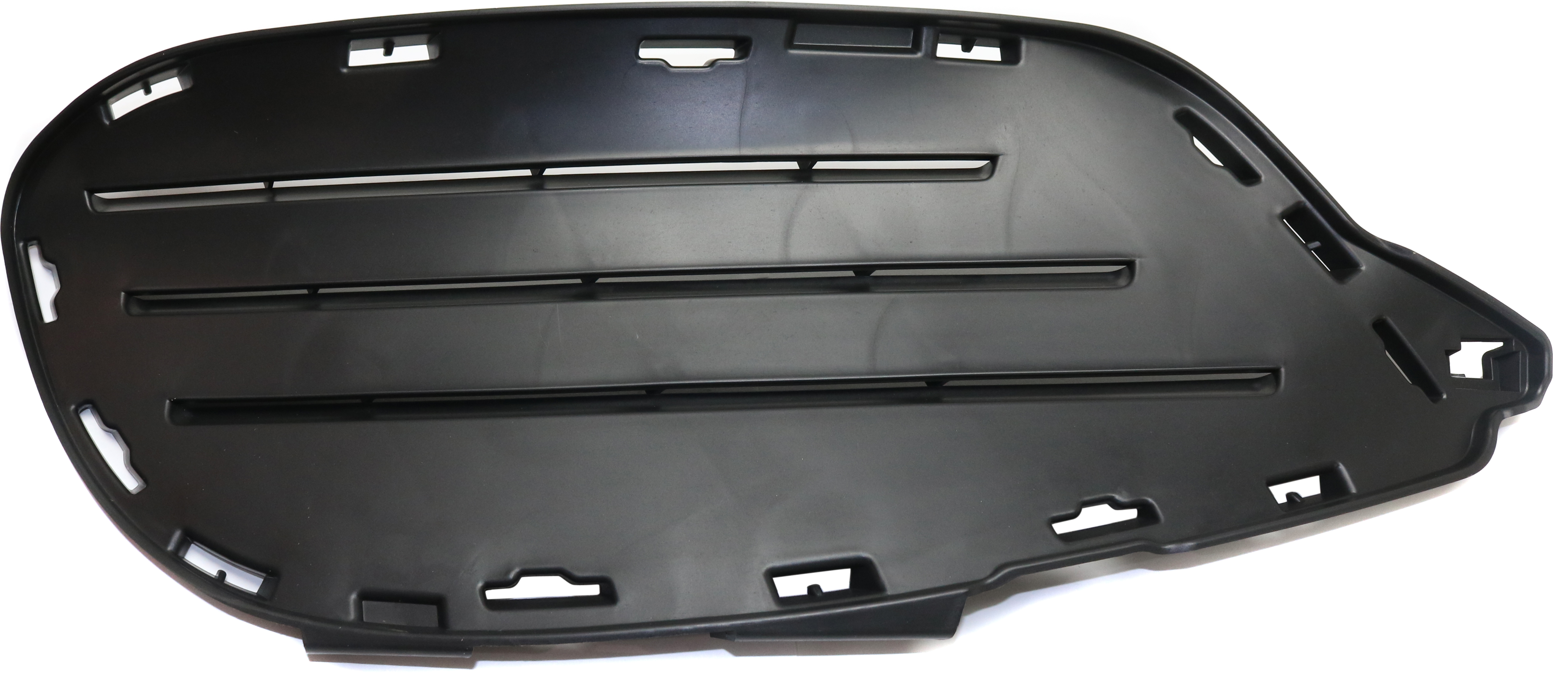 AM E CLASS 14-17 FOG LAMP COVER LH Lower Cover Insert w AMG Styling Package Convertible Coupe SKU REPM015548 Partslink MB1038170 OEM 2078852423