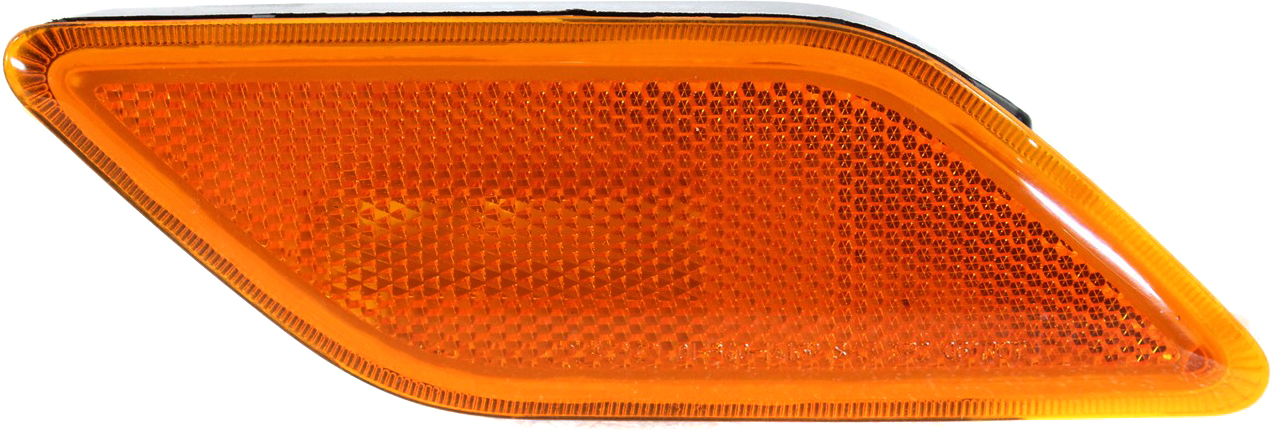 AM E CLASS 10-13 FRONT SIDE MARKER LAMP RH Lens and Housing Sedan Wagon SKU REPM104507 Partslink MB2551104 OEM 2128200021
