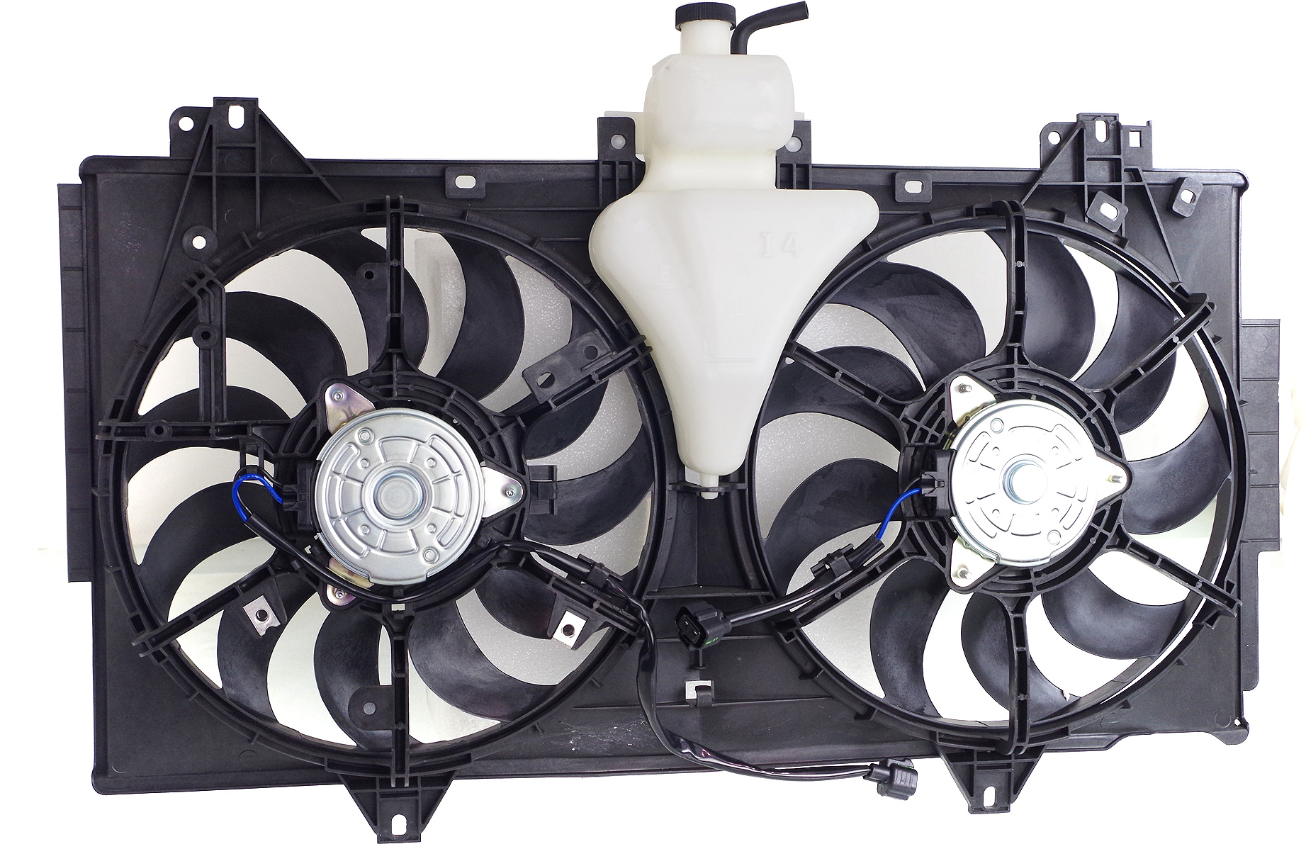 AM MAZDA 6-11-13 RADIATOR FAN ASSEMBLY 2.5L Includes Coolant tank SKU REPM160951 Partslink MA3115157 OEM L5A315025D