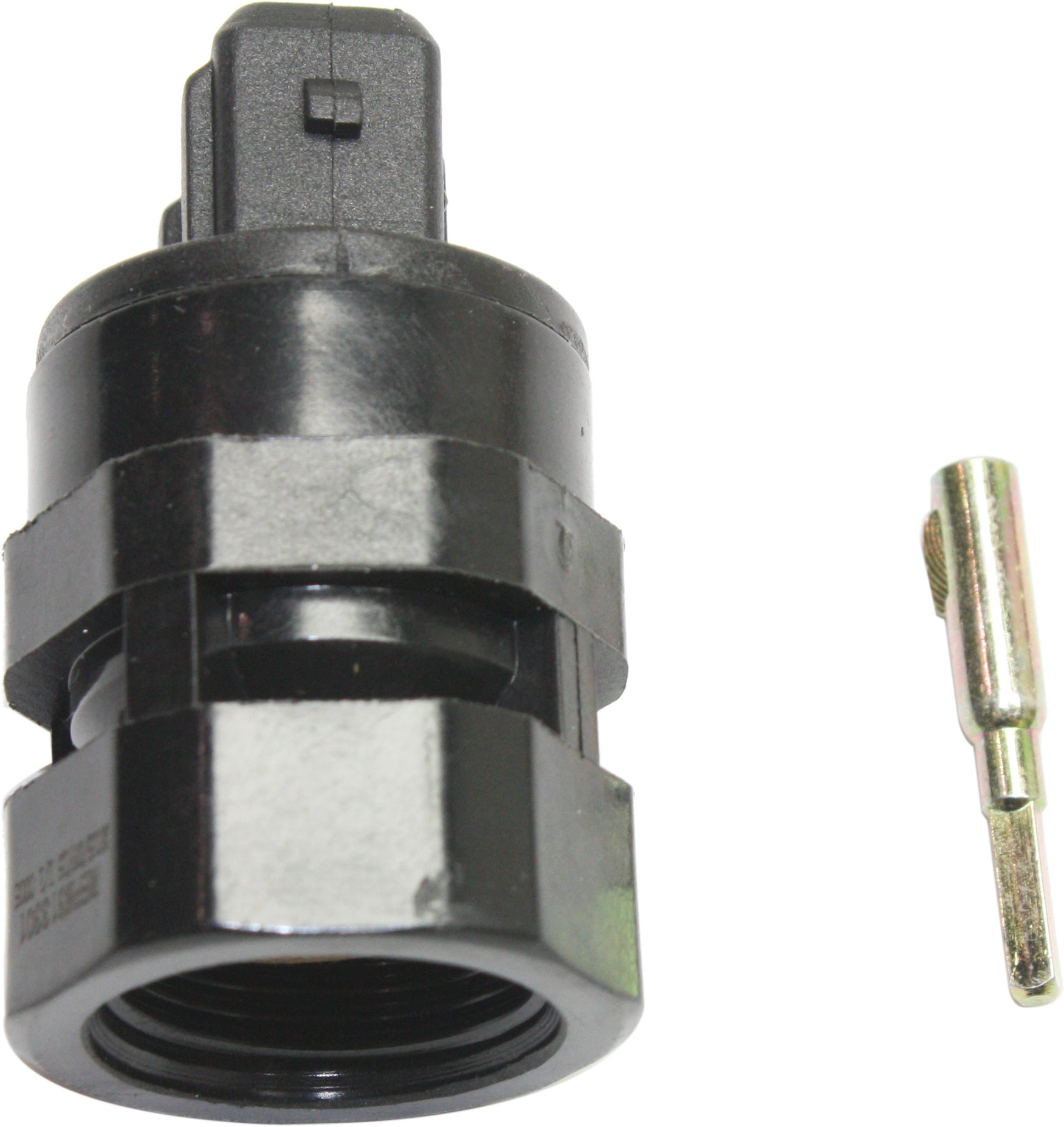 AM MONTERO 94-00 MONTERO SPORT 97-04 AUTOMATIC TRANSMISSION OUTPUT SHAFT SPEED SENSOR To Speedometer 3 Male Terminals Blade Type Wheel Mounting Location SKU REPM313301 OEM 75613-130332-723770-905039-2VS