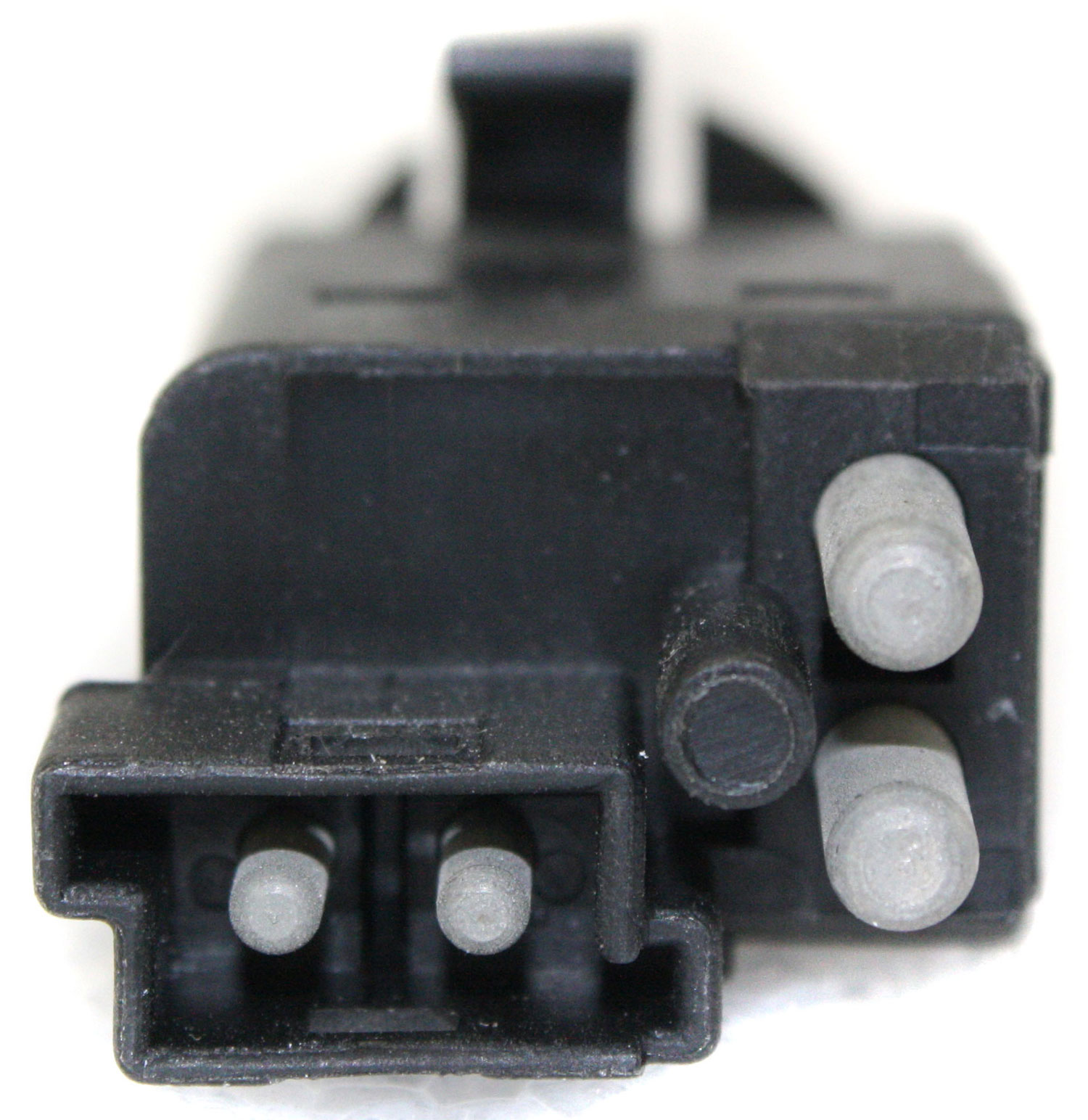 AM MERCEDES BENZ 190E 86-93 SL CLASS 94-02 SLK CLASS 98-04 BRAKE LIGHT SWITCH SKU REPM506604 OEM 181967-620303-2011527-2011895
