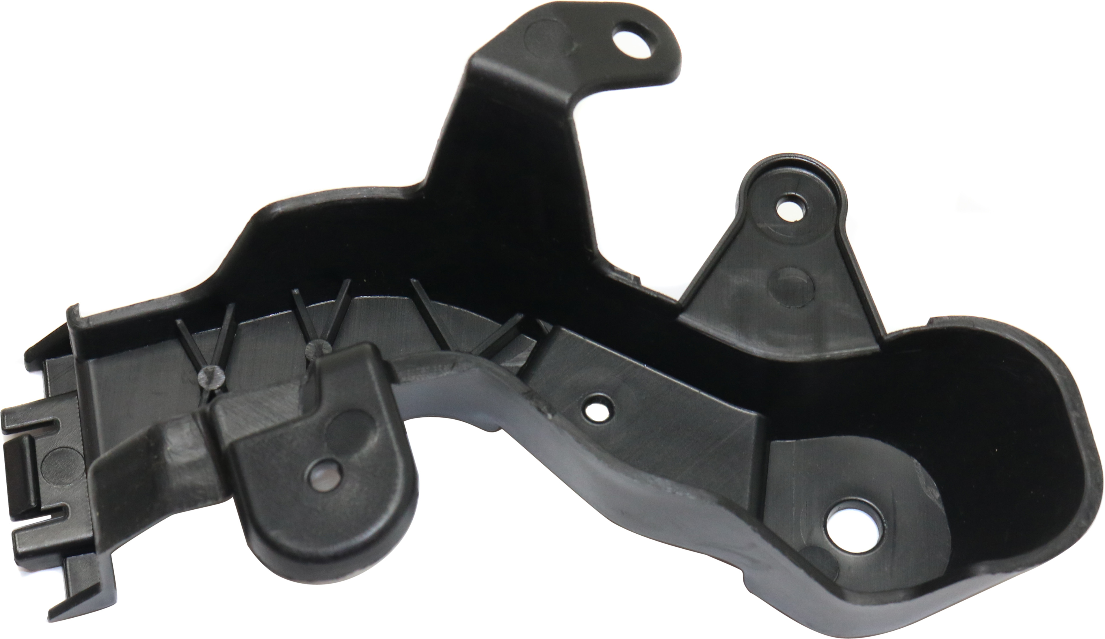 AM C CLASS 15-21 REAR BUMPER BRACKET RH Inner Cover C300 w AMG Pkg. Sedan SKU REPM762723 Partslink MB1133108 OEM 2058852014