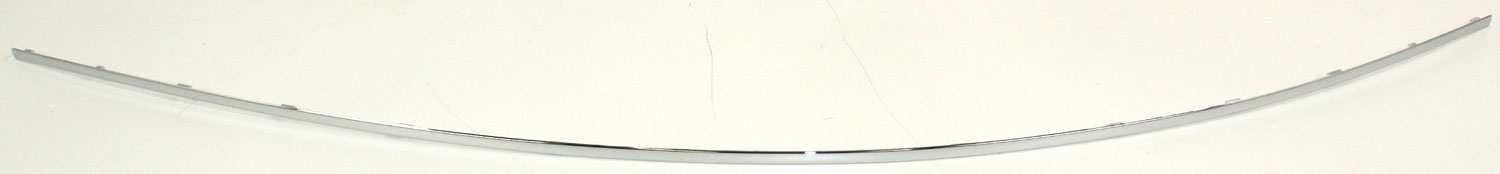 AM E CLASS 07-09 REAR BUMPER MOLDING Center Impact Strip Small Chrome Sedan SKU REPM763501 Partslink MB1144108 OEM 2118850221