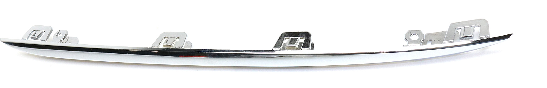AM C300-15-18 REAR BUMPER MOLDING LH Chrome w o AMG Pkg w Luxury Pkg Sedan SKU REPM763724 Partslink MB1146117 OEM 2058850521