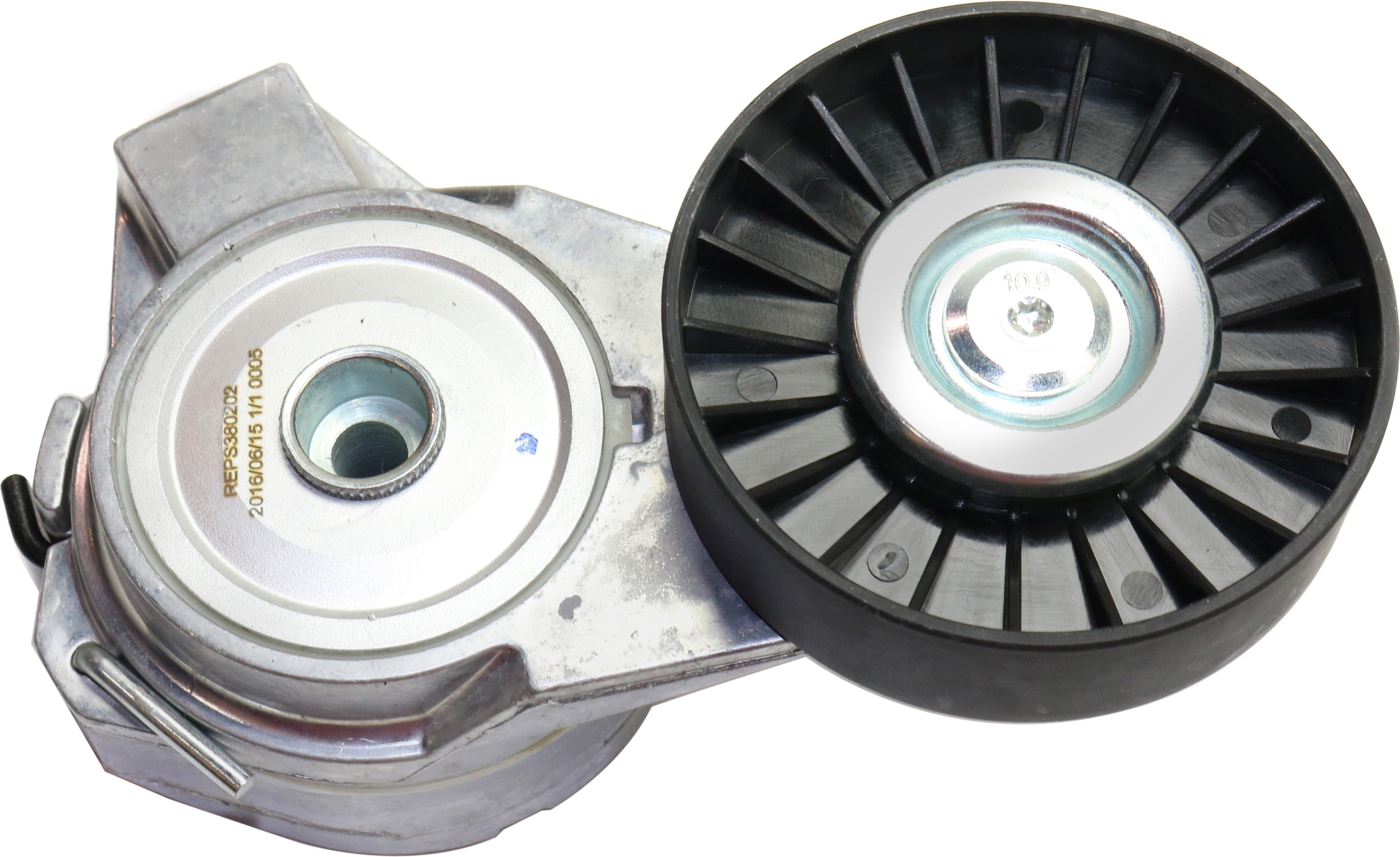 AM SAAB 900-9000-98-98-9-5-99-09-9-3-99-03 ACCESSORY BELT TENSIONER 4 Cyl SKU REPS380202 OEM 38226-49313-305355-4898755