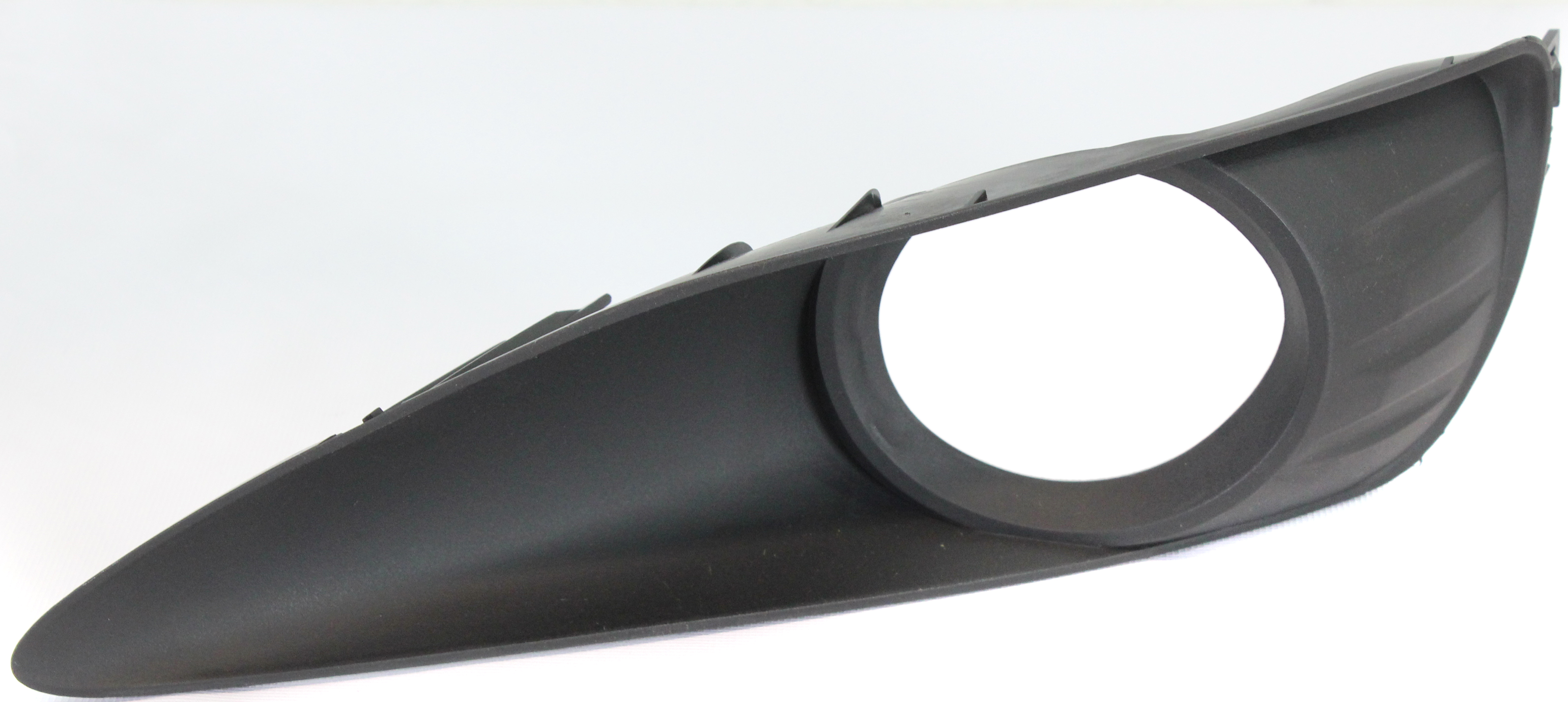 AM MATRIX 09-14 FRONT FOG LAMP MOLDING LH Primed SKU REPT018906 Partslink TO1038142 OEM 5212802270