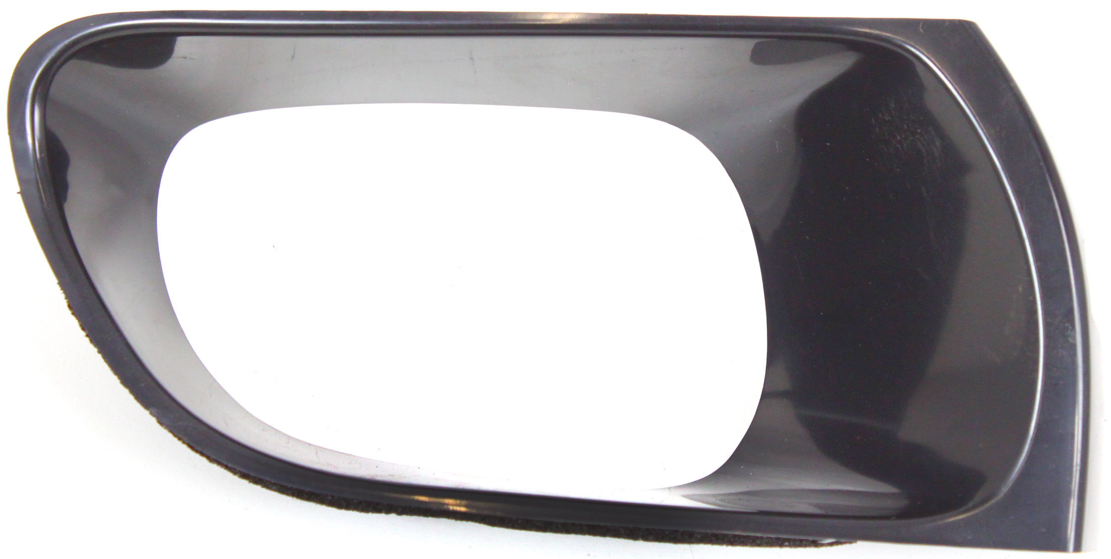 AM AVALON 05-07 FRONT FOG LAMP MOLDING RH Primed w or w o Laser Cruise Control SKU REPT107515 Partslink TO1039122 OEM 52127AC901-52129AC901