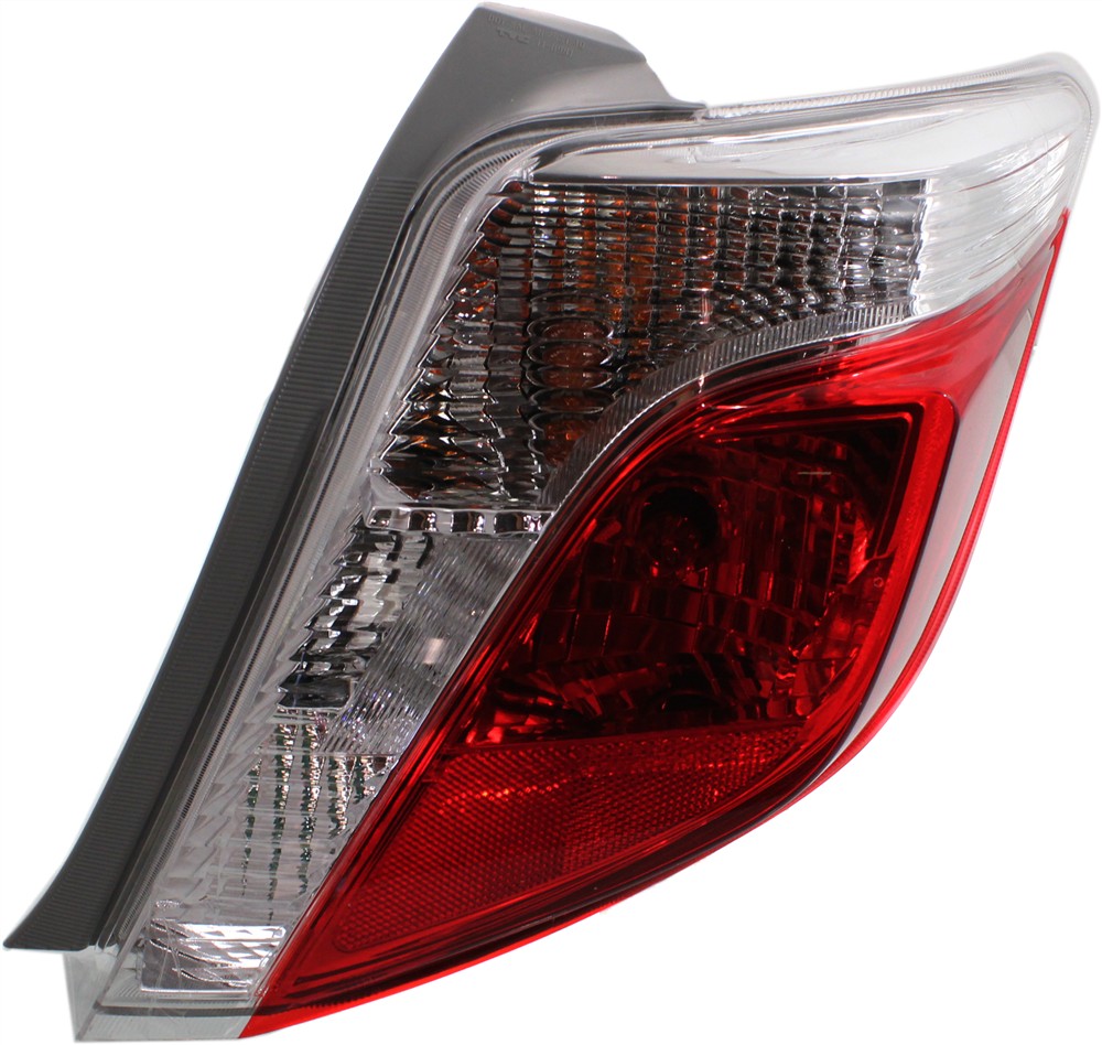 AM YARIS 12-14 TAIL LAMP RH Lens and Housing Hatchback SKU REPT730331 Partslink TO2819150 OEM 8155152820