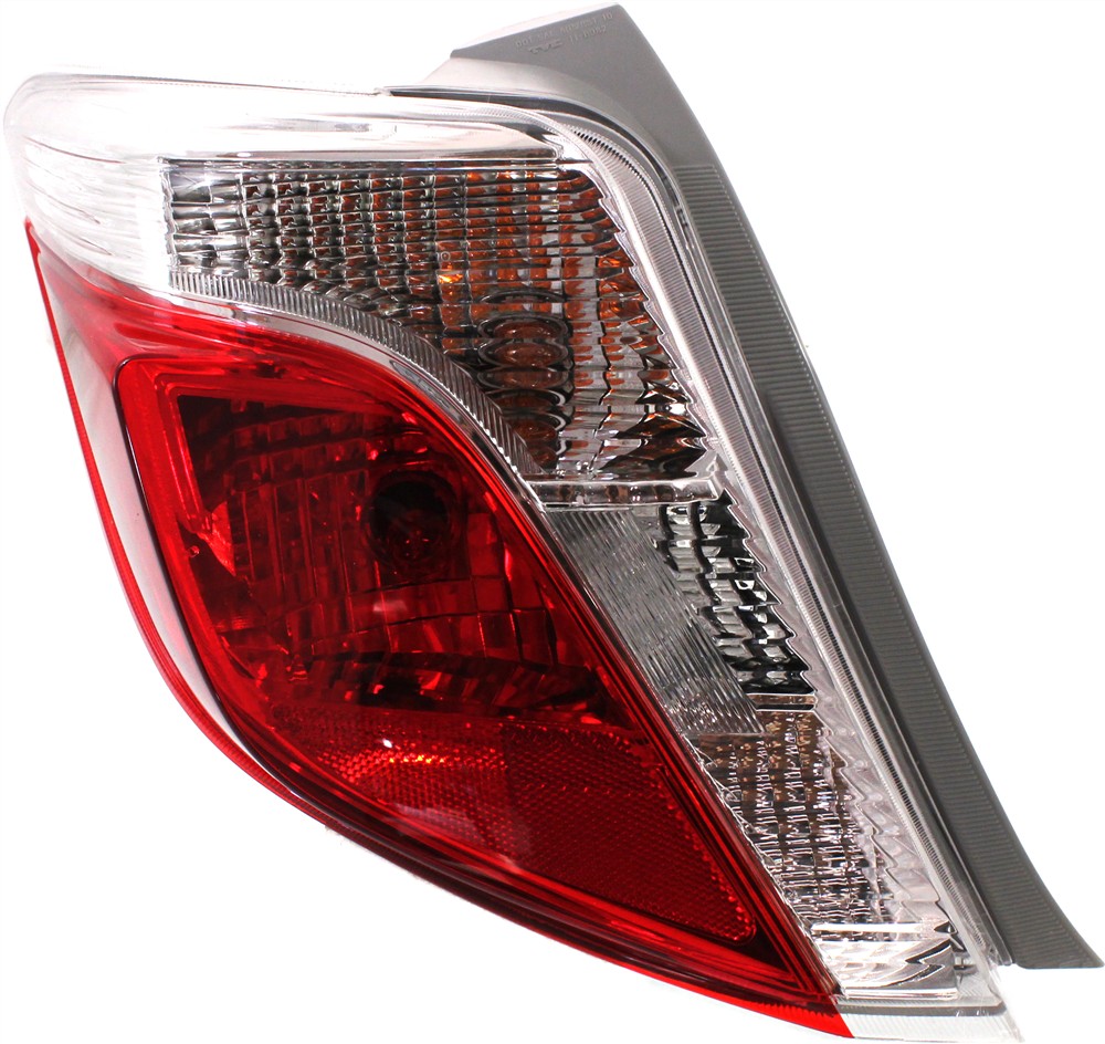 AM YARIS 12-14 TAIL LAMP LH Lens and Housing Hatchback SKU REPT730332 Partslink TO2818150 OEM 8156152760