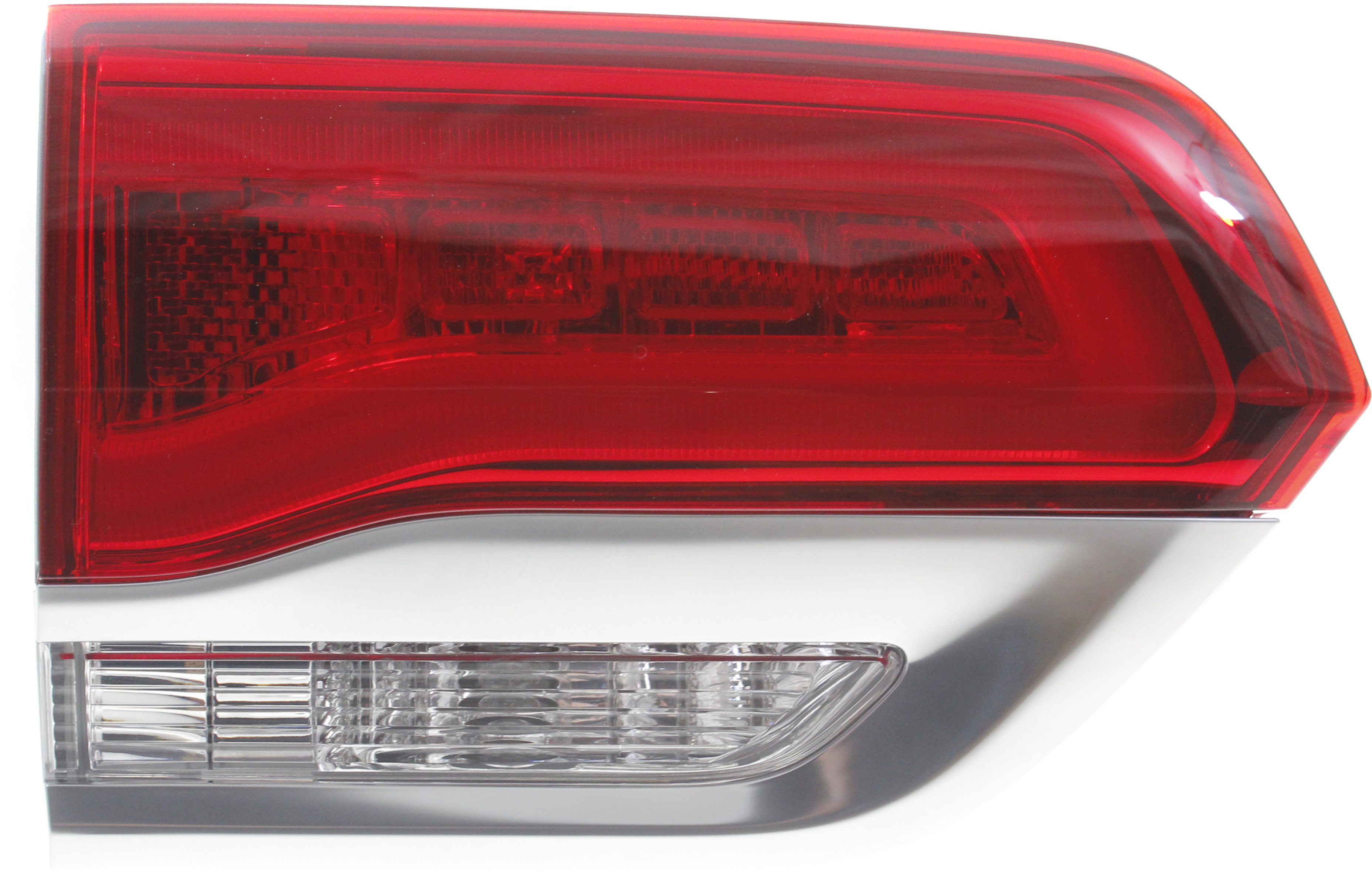 AM GRAND CHEROKEE 14-21 GRAND CHEROKEE WK 22-22 TAIL LAMP LH Inner Assembly Halogen Laredo Limited Overland Summit Models w Granite Trim w Platinum Insert SKU RJ73010002 Partslink CH2802112 OEM 68236137AF 68236137AB
