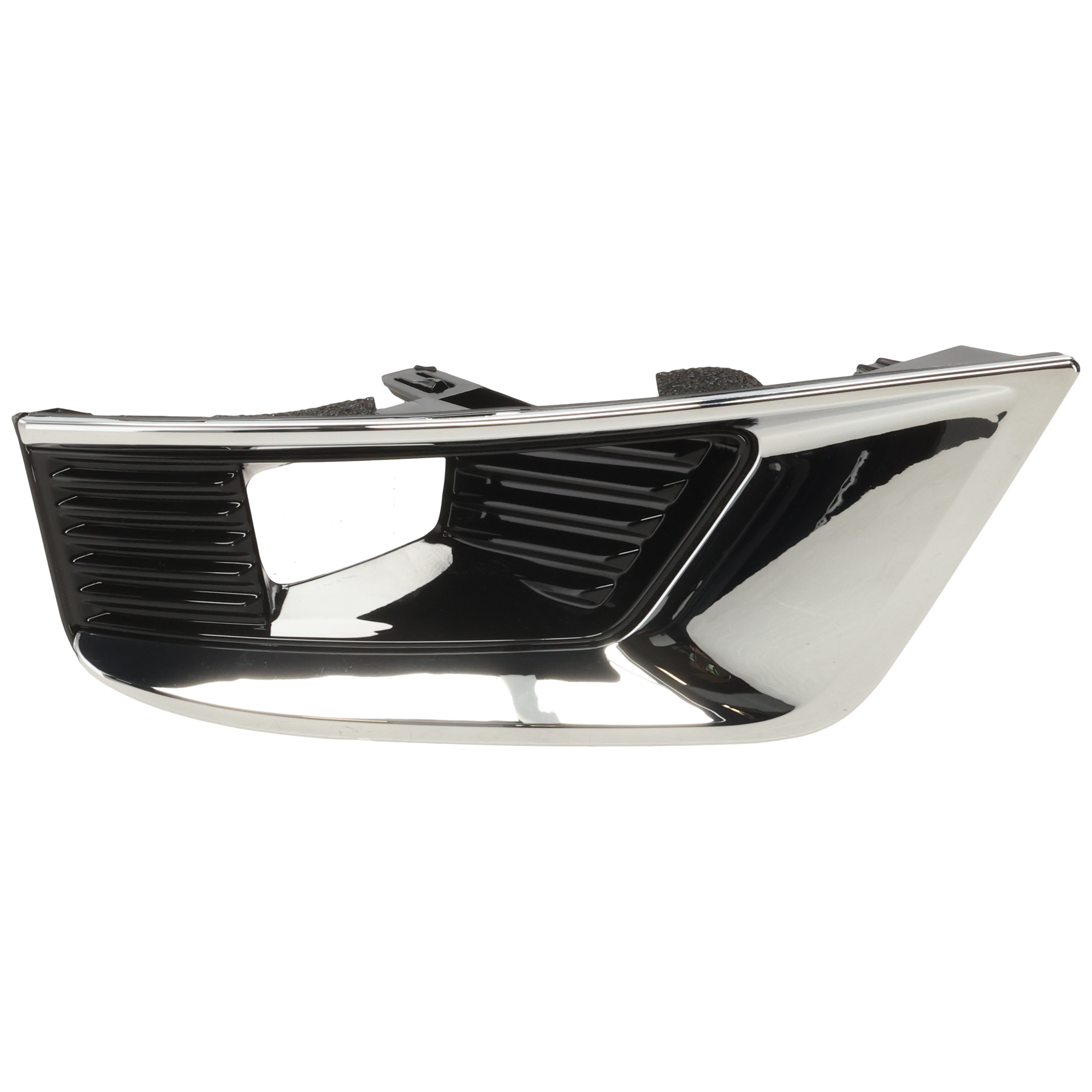 AM ARMADA 21-24 FOG LAMP MOLDING RH Chrome Bezel Black Molding S SL w o Midnight Edition SV Platinum Models SKU RN01590015 Partslink NI1039182 OEM 620766JL0A