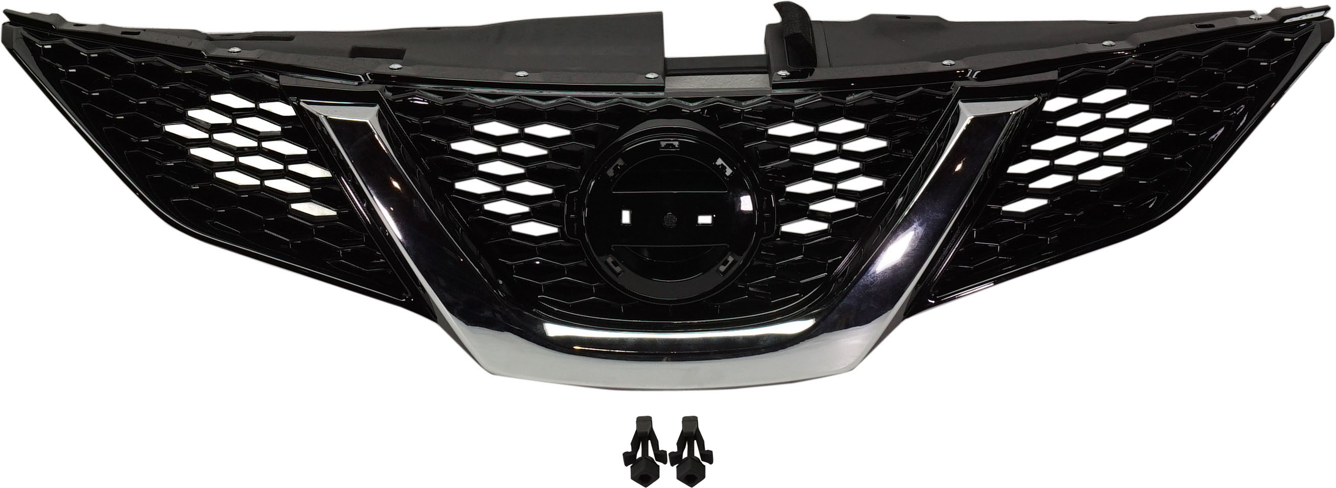 AM ROGUE SPORT 17-17 GRILLE Painted Black Chrome Mldg w o Around View Monitor SKU RN07010011 Partslink NI1200288 OEM 623106MG0A
