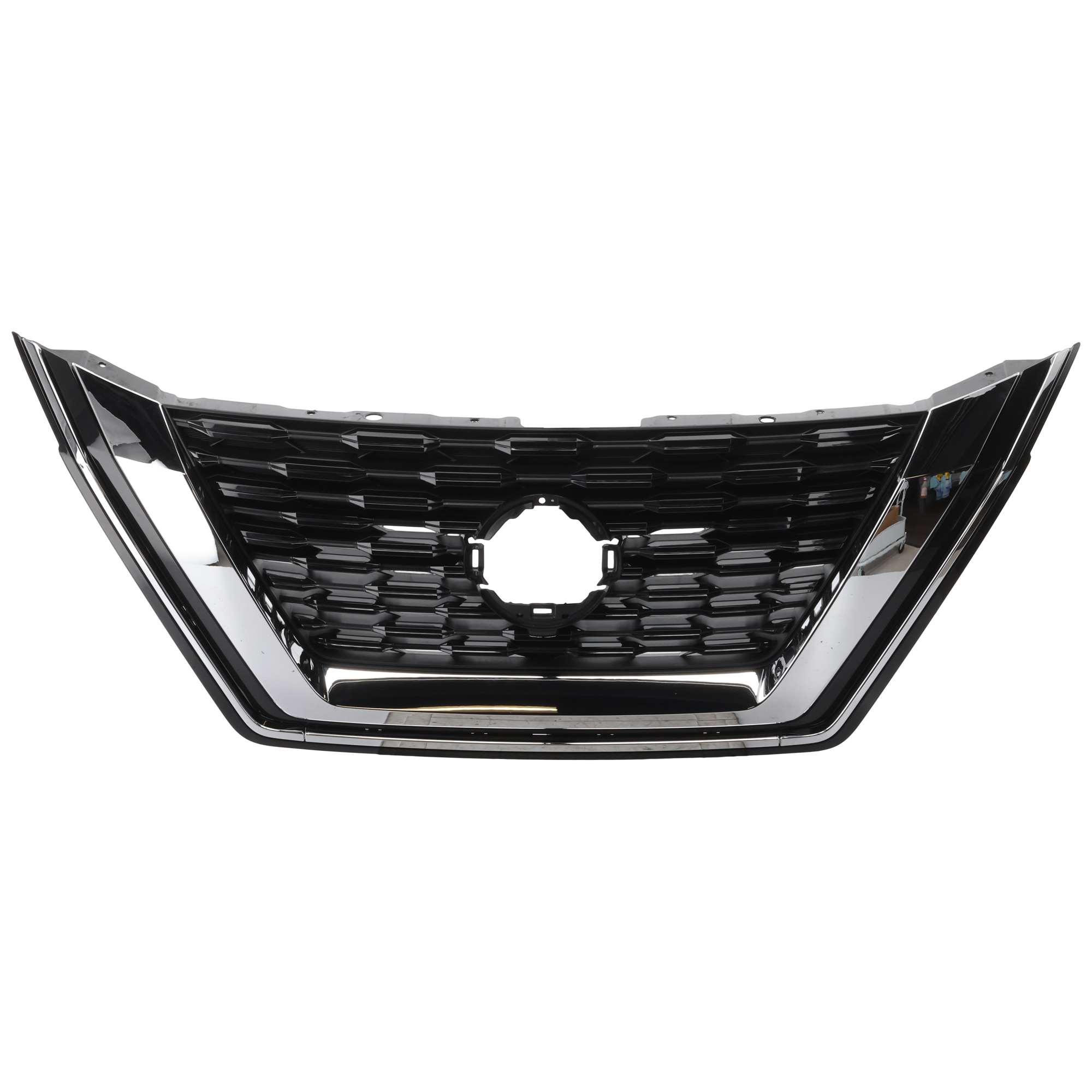 AM ROGUE 21-23 GRILLE Black Shell and Insert w Chrome Molding S Model Japan Built SKU RN07010066 Partslink NI1200329 OEM 623106RA0A