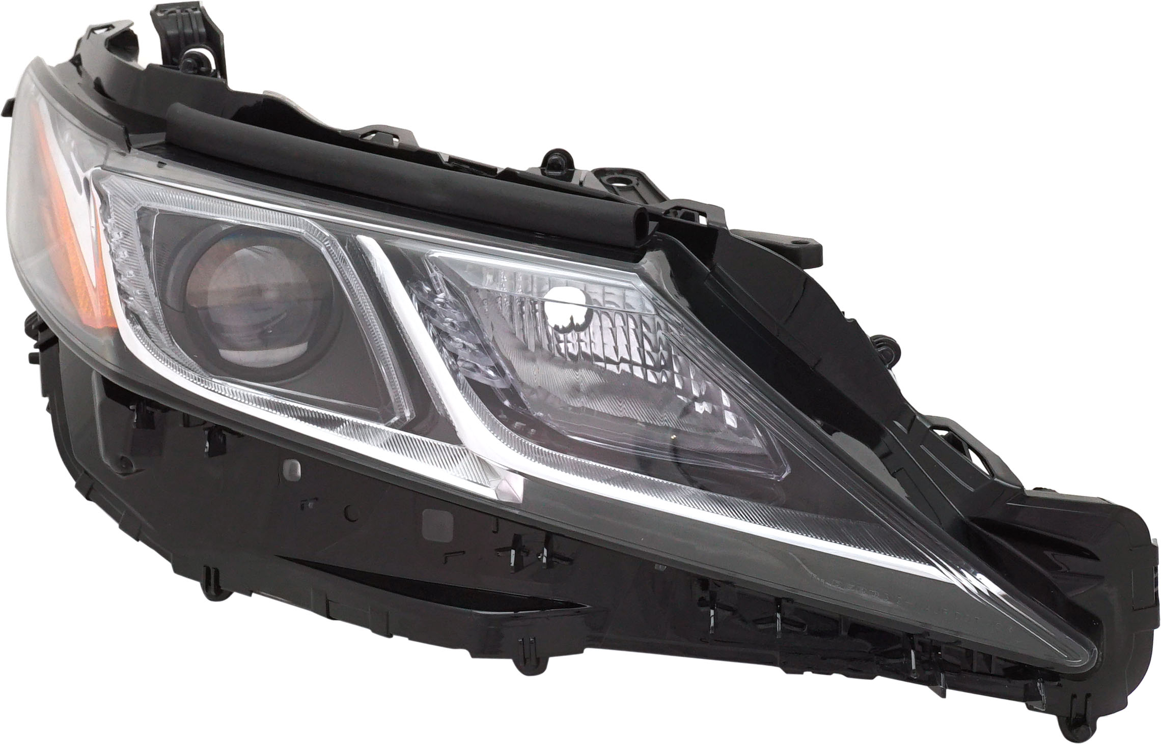 AM CAMRY 18-18 HEAD LAMP RH Assembly LED w o LED Signal Light Japan Built Vehicle SKU RT10010051 Partslink TO2519194 OEM 8113033D40