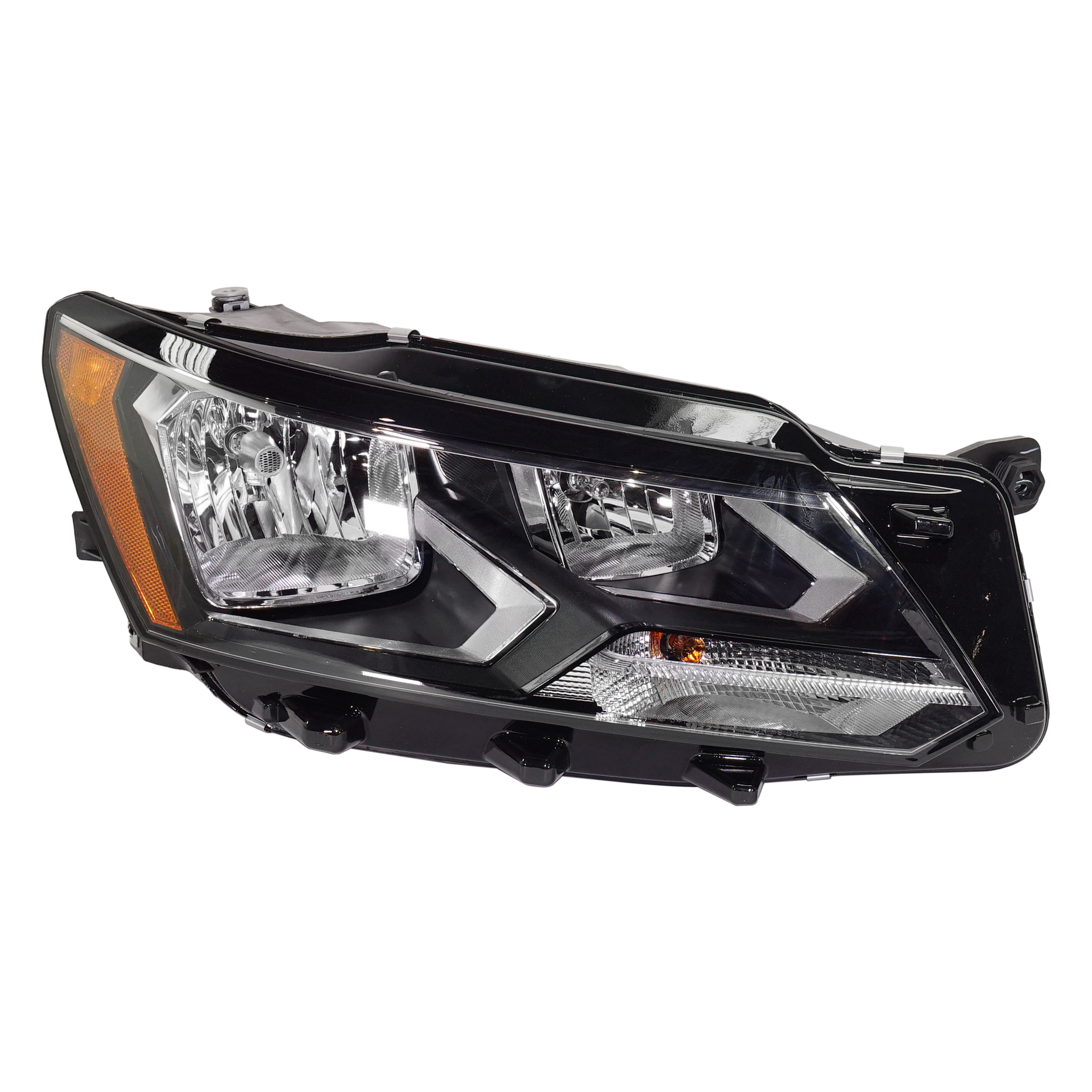 AM PASSAT 16-19 HEAD LAMP RH Assembly Halogen SKU RV10010013 Partslink VW2503164 OEM 561941006F