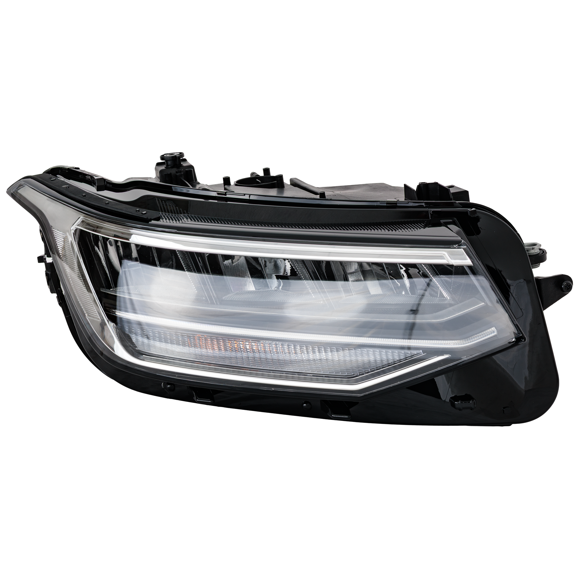 AM TIGUAN 22-23 HEAD LAMP RH Assembly LED w o Adaptive Headlight CAPA SKU RV10010067AQ Partslink VW2503184C OEM 5NL941036A
