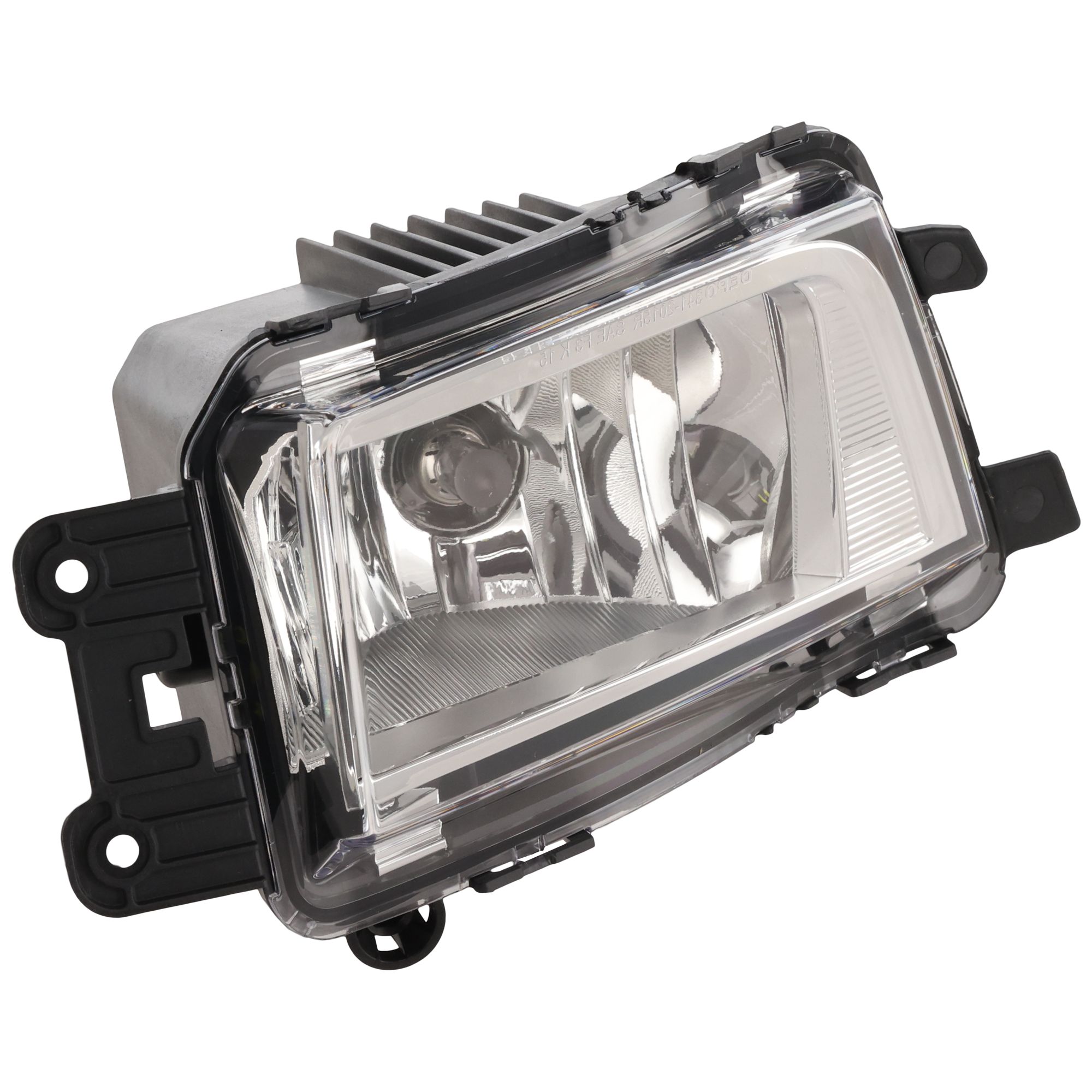 AM PASSAT 16-19 FRONT FOG LAMP LH Assembly From 11-30-15 SKU RV10750010 Partslink VW2592132 VW2592137 OEM 561941699C 561941699A