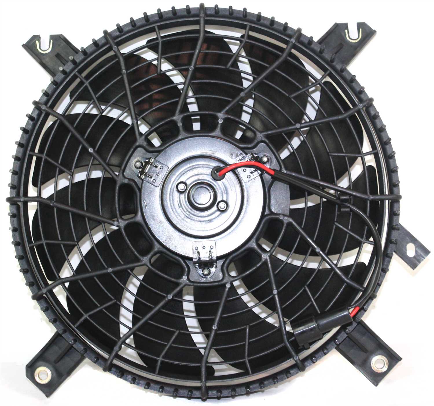 AM GRAND VITARA 99-05 A C FAN SHROUD ASSEMBLY Suzuki type Round Plug SKU S190909 Partslink SZ3113101 OEM 9556065D03