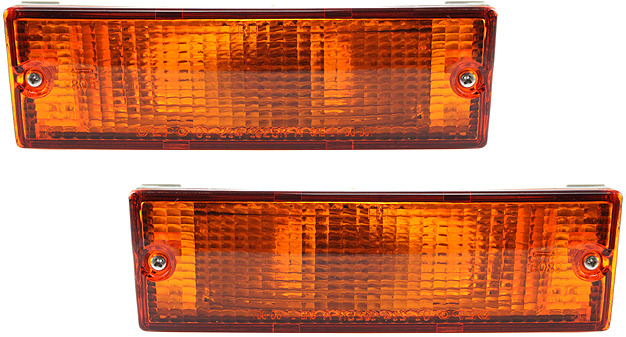 AM MITSUBISHI PICKUP 87-96 SIGNAL LAMP SET of 2 RH and LH Assembly SKU SET 12-1308-50 Partslink MI2531101 MI2530101 OEM MB912714 MB912713